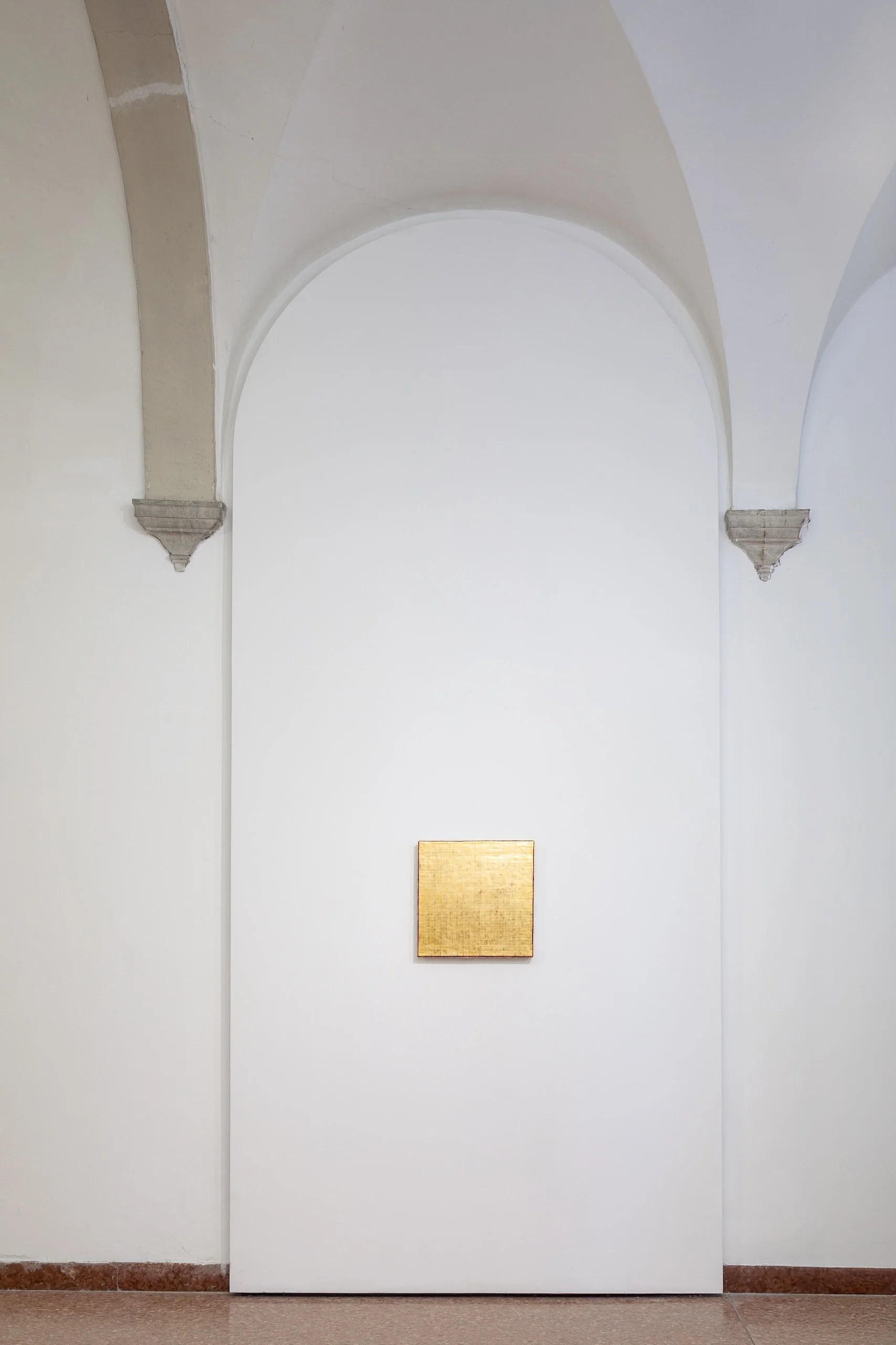 17 BXB Largen 1 – Corridor.jpg