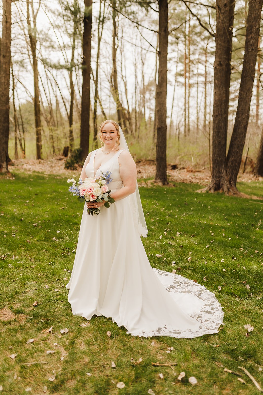 NortheastOhioWeddingPhotographer-StandingRockFarms-KenleyZach.0410-2_websize.jpg