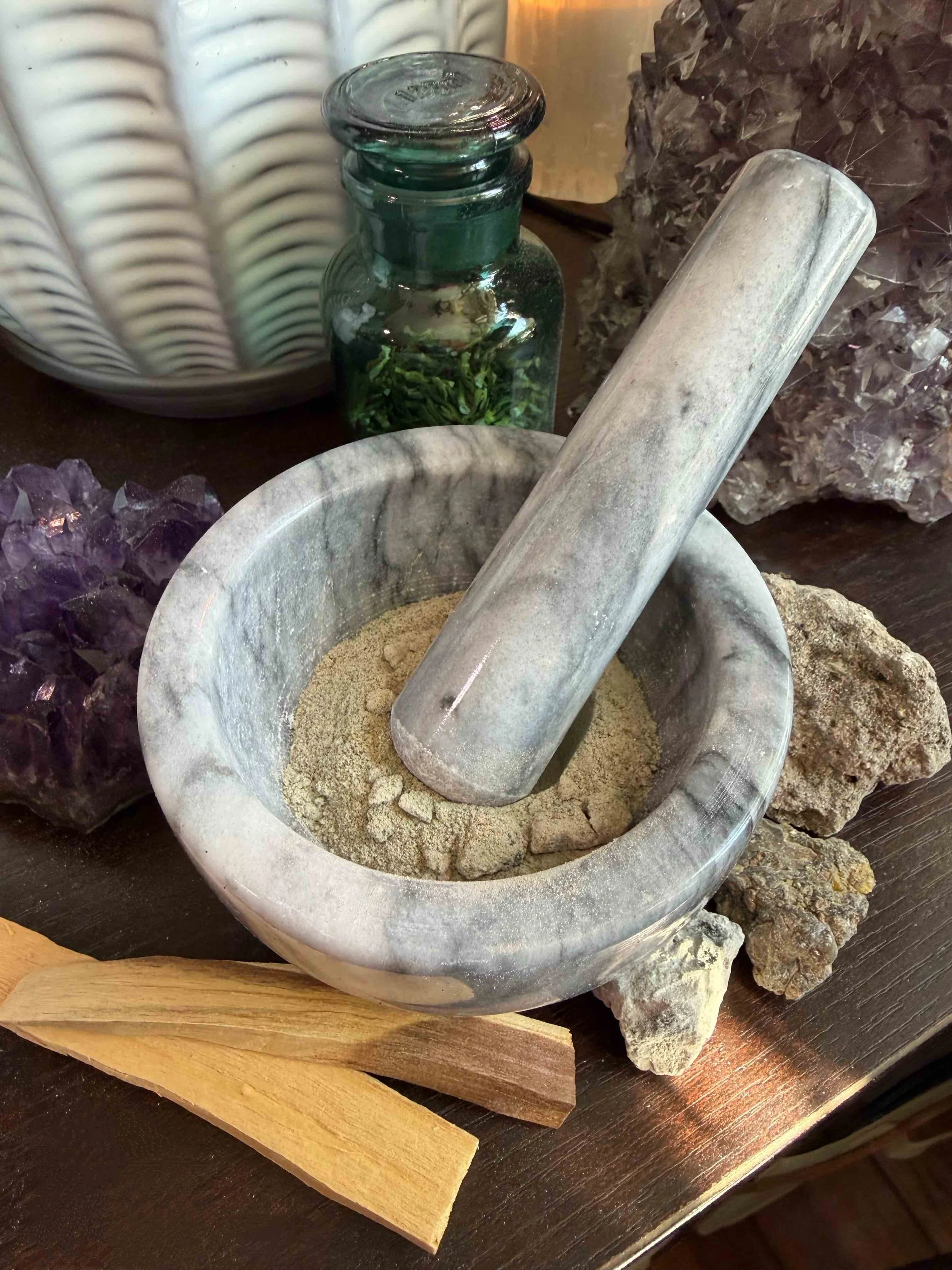 PALO SANTO GROUND RESIN.jpeg