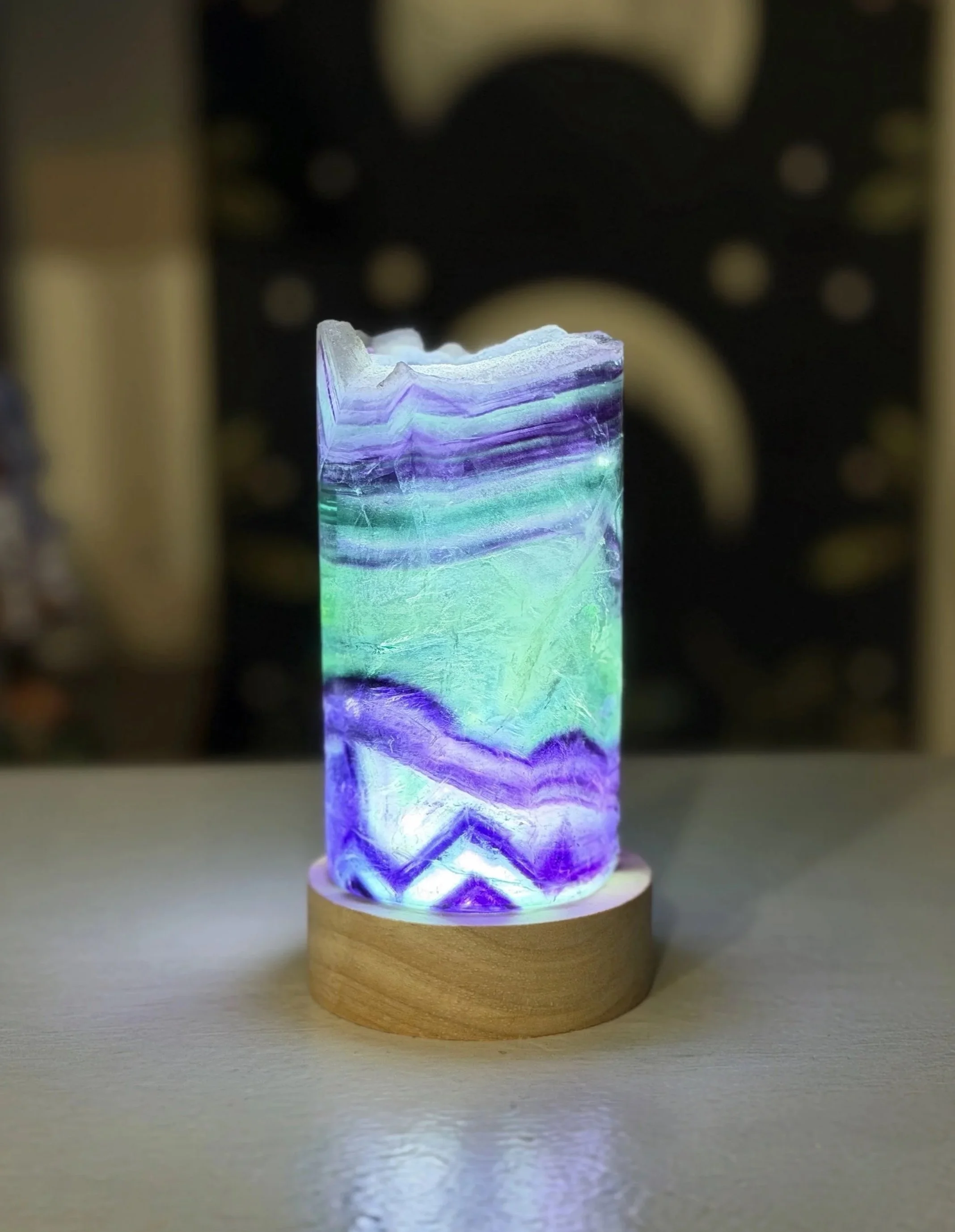FLUORITE+LAMP+384.3+H.jpg