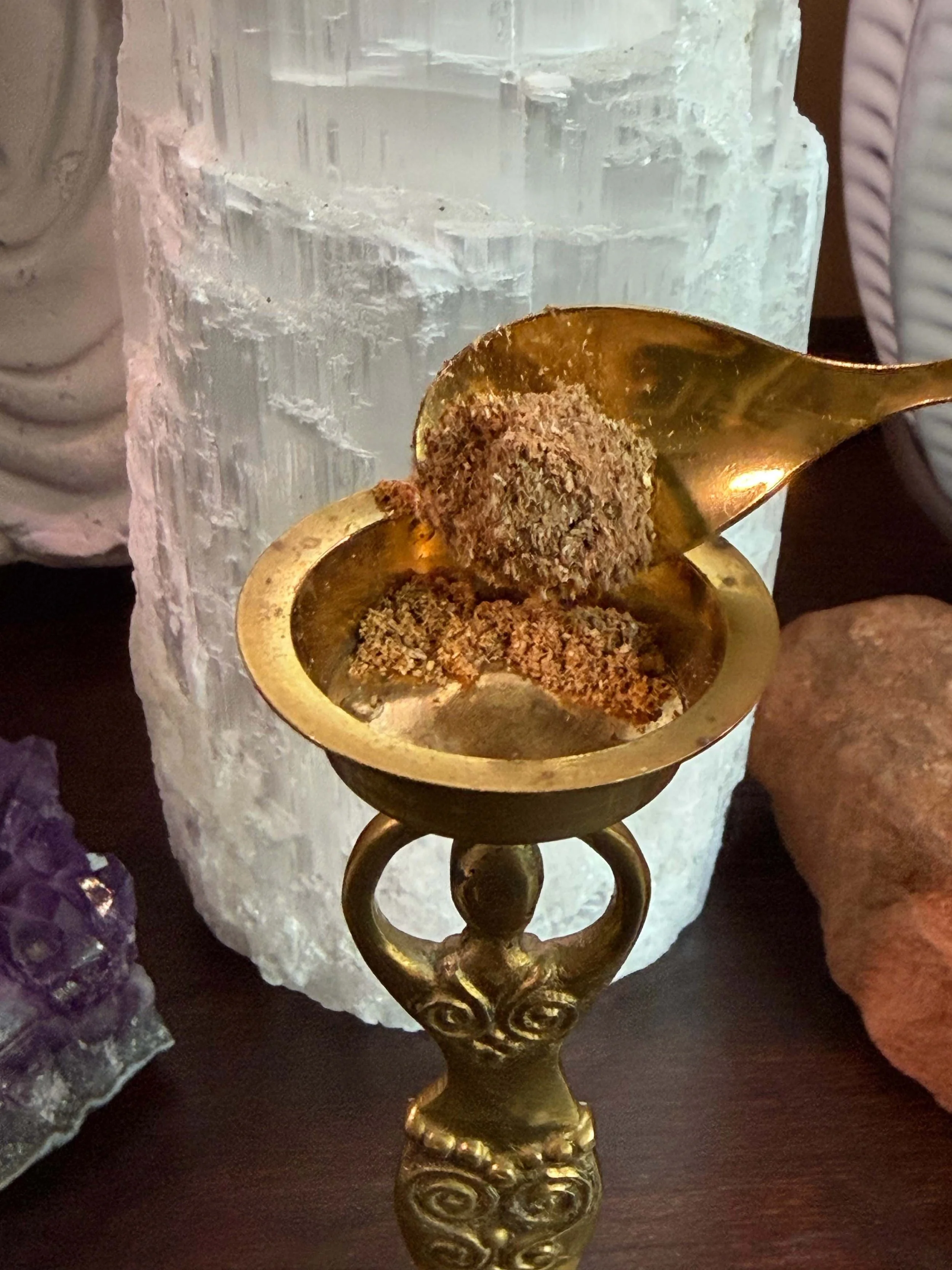 PATCHOULI POUR INCENSE.jpeg