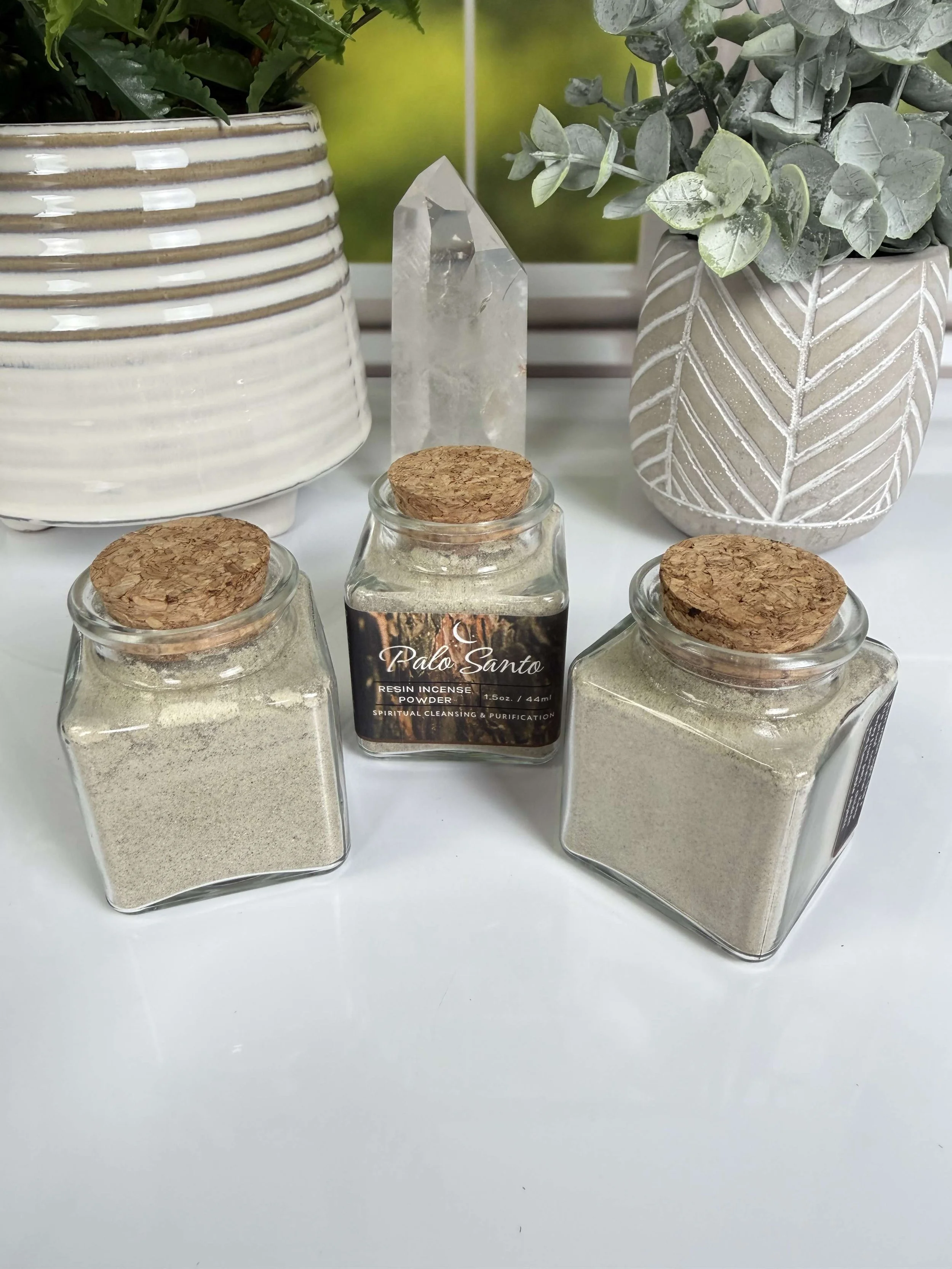 PALO SANTO RESIN POWDER A.jpeg