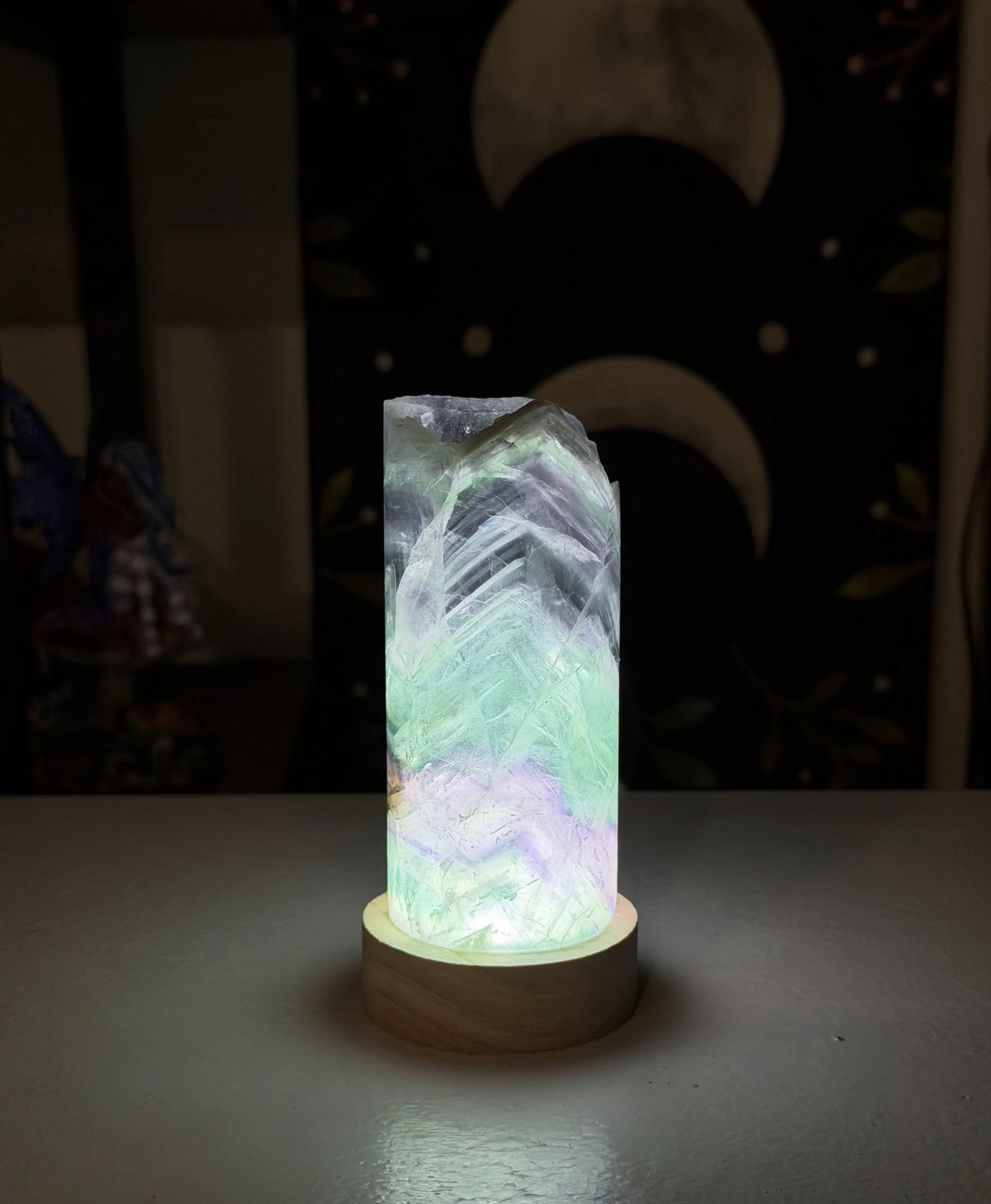FLUORITE LAMP 416.6 G.jpeg