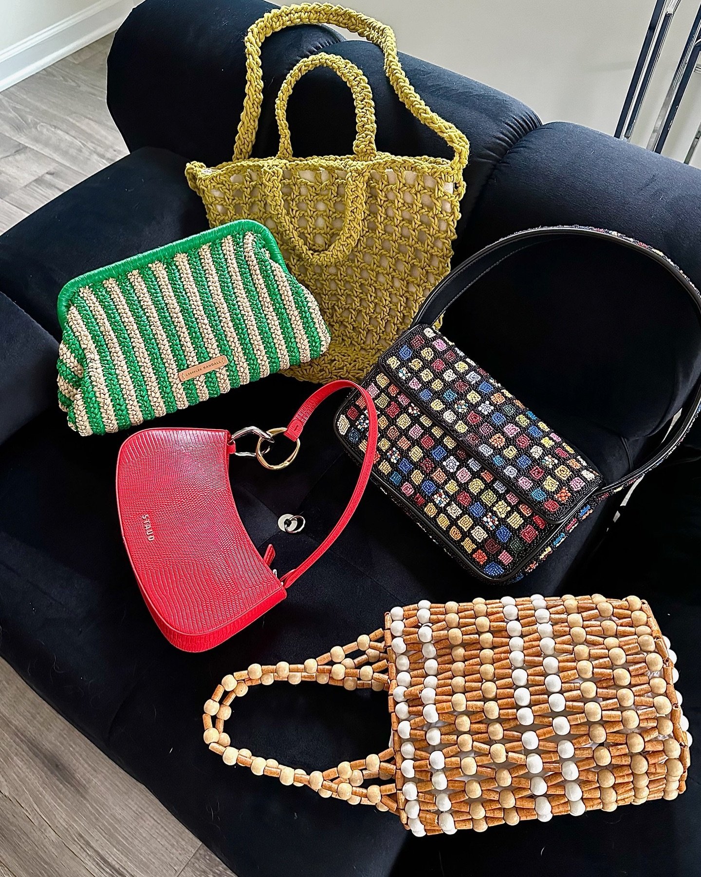 Growing my summer handbag collection 👏

#wardrobestylist #fashionstyle #handbaglover #raleighnc #ncstylist #fashionblogger #nccreative
