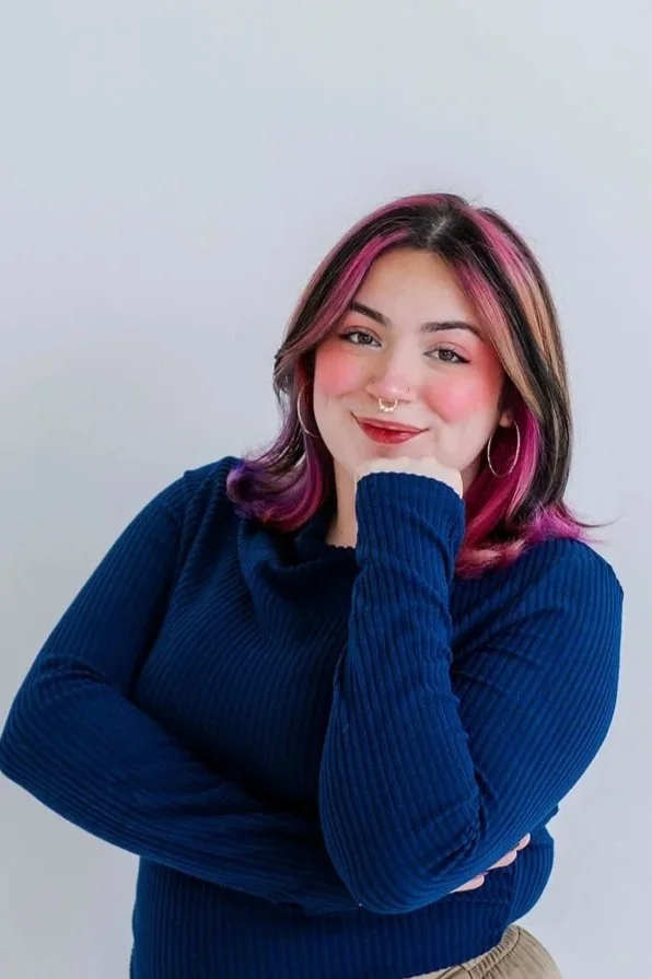 Alyssa / Stylist / Color Specialist