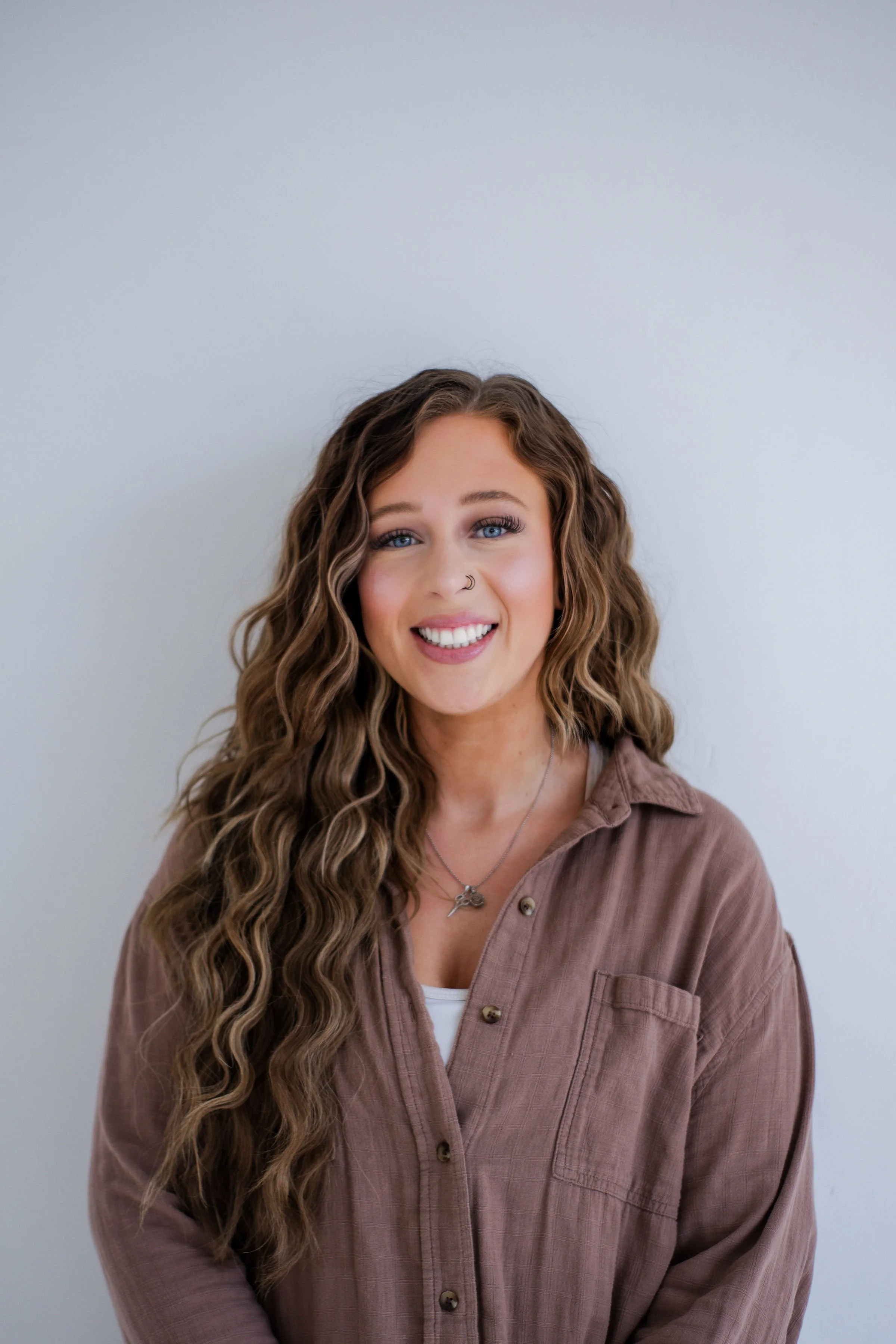 Grace / Stylist / Color Specialist / Extension Specialist/ Onboarding Manager/Mentor