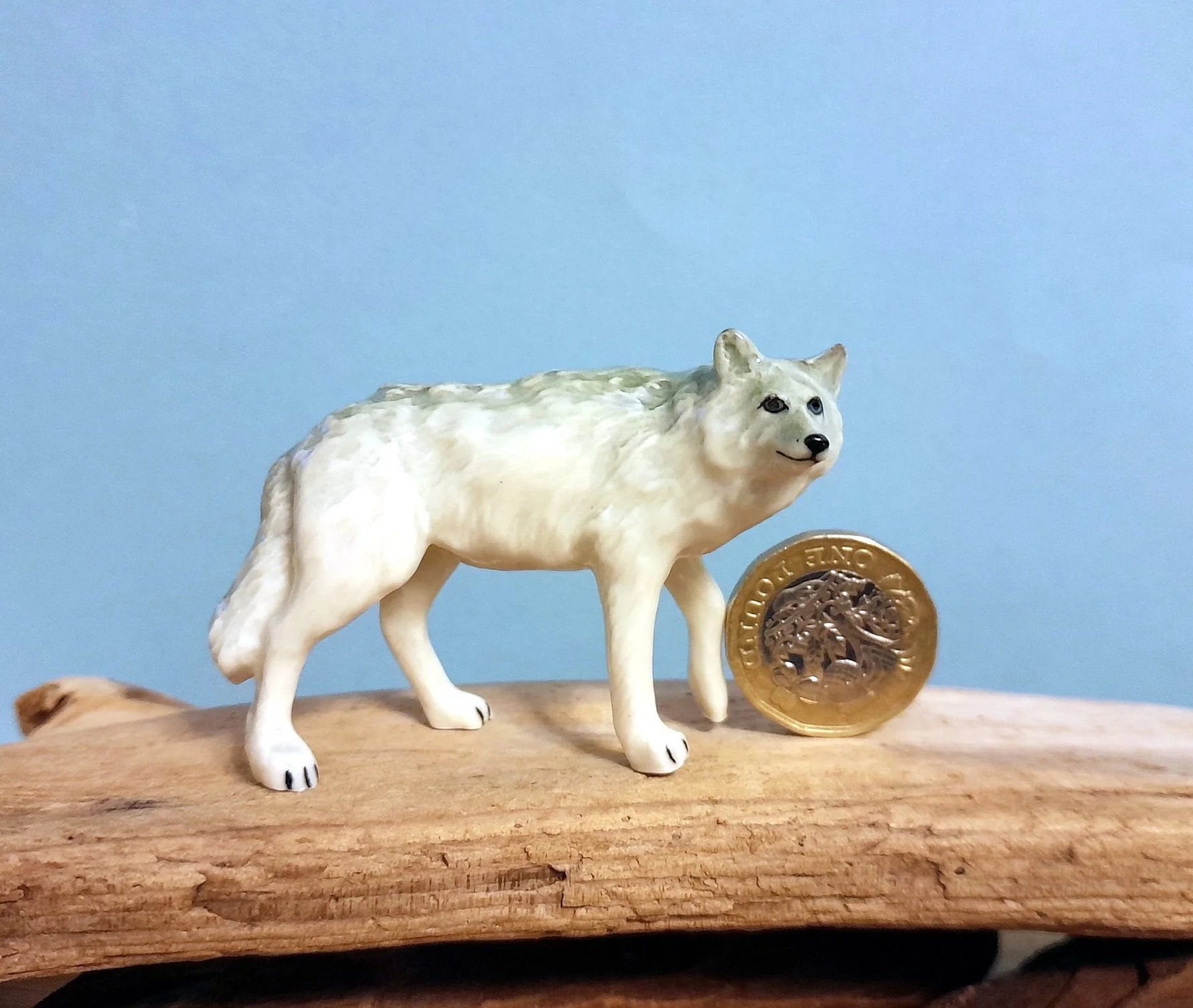 Grey Wolf ceramic
