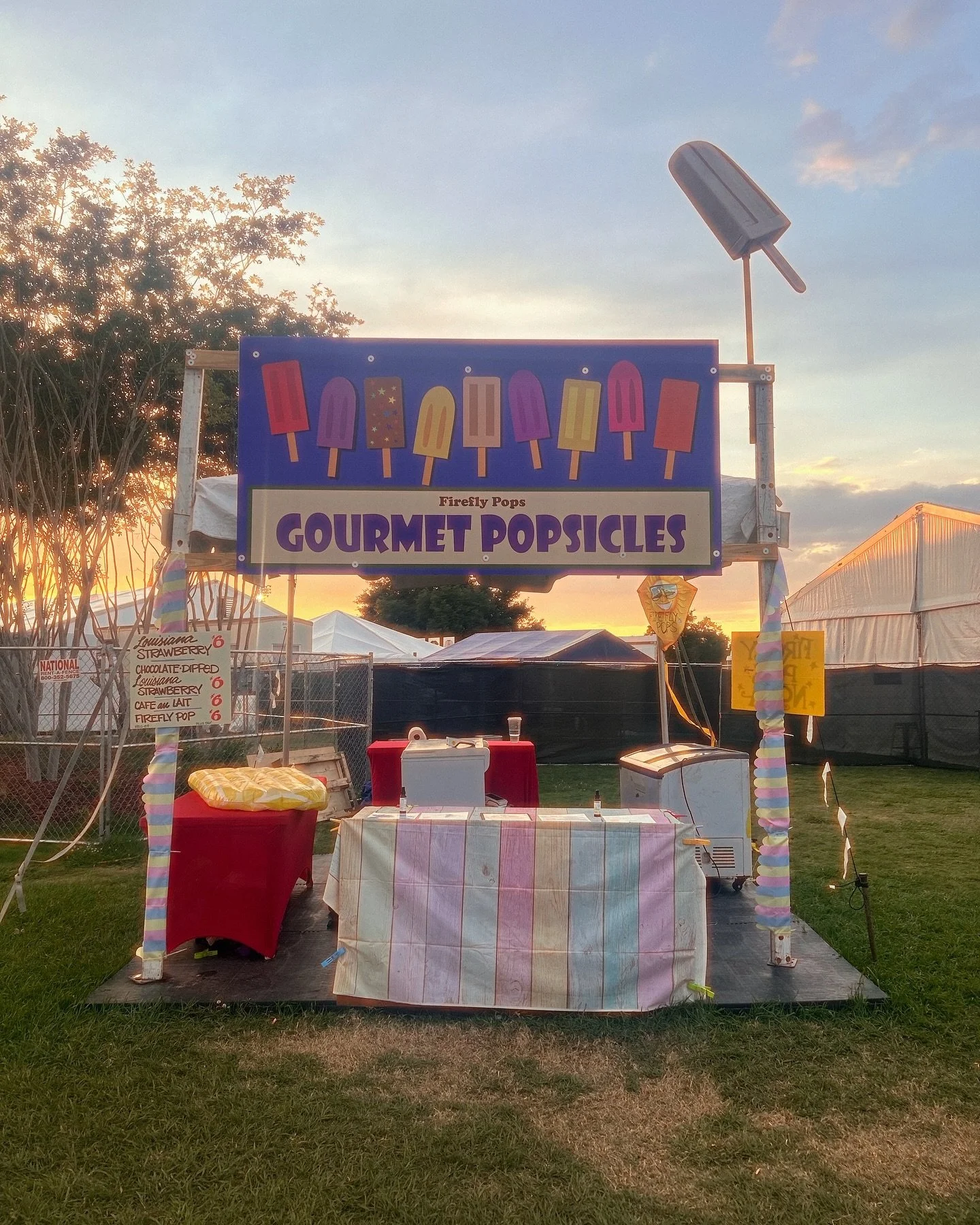 ☀️😎✌️ 
Thank you so much for an amazing experience for my first time vending at Jazzfest! I feel like I could wake up tomorrow and this will have all been a dream. Luckily, it&rsquo;s the kind of dream that comes true. 🍓🍋☕️