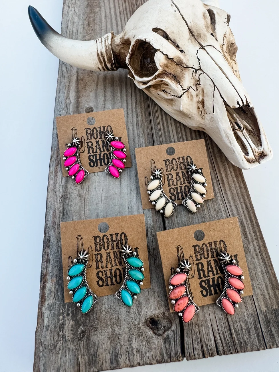 Western Concho Semi Stone Stud Earrings - pink