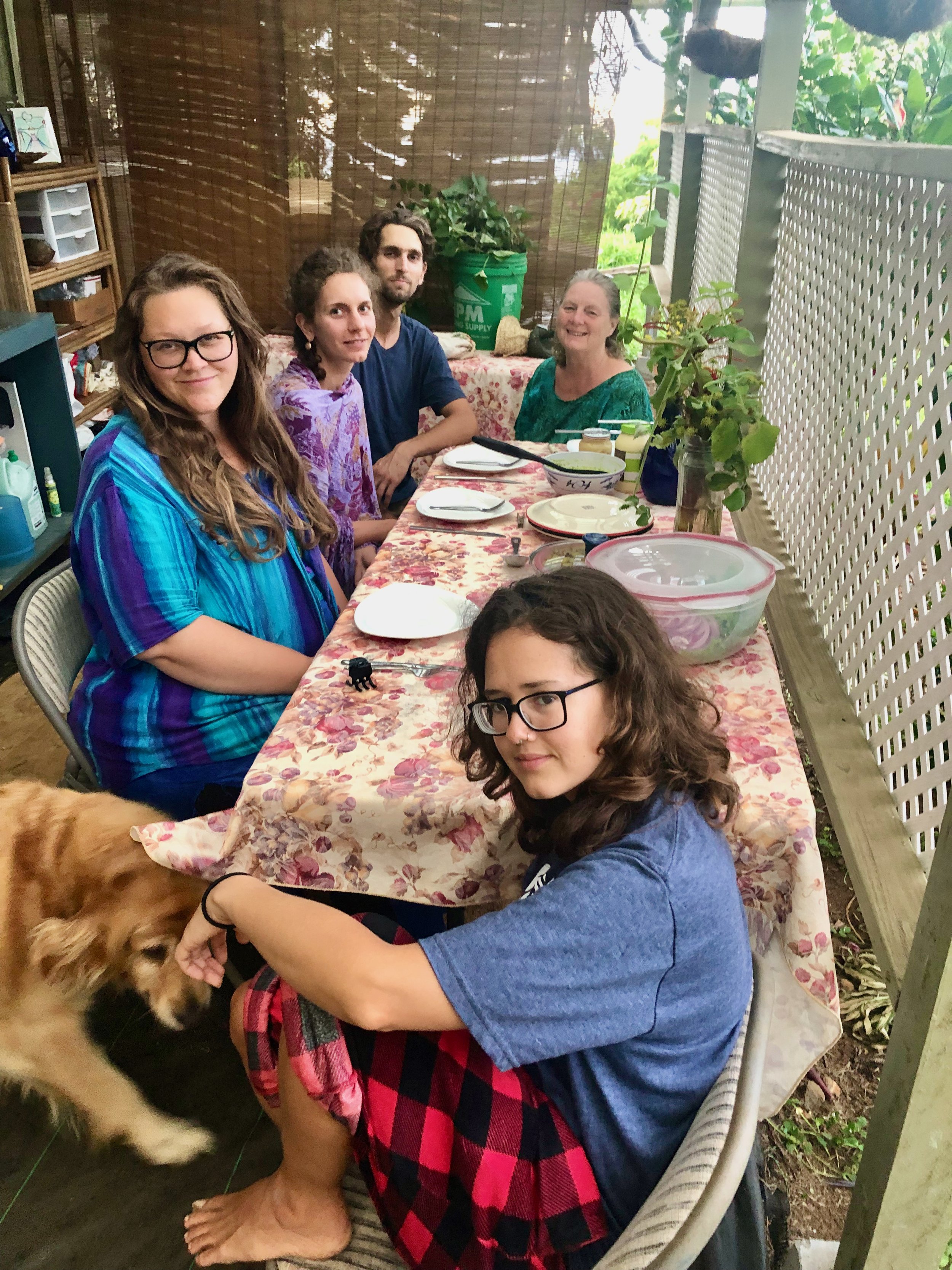 Julia, Oli, Yasi, Elizabeth, Rachel and Chela in the community kitchen