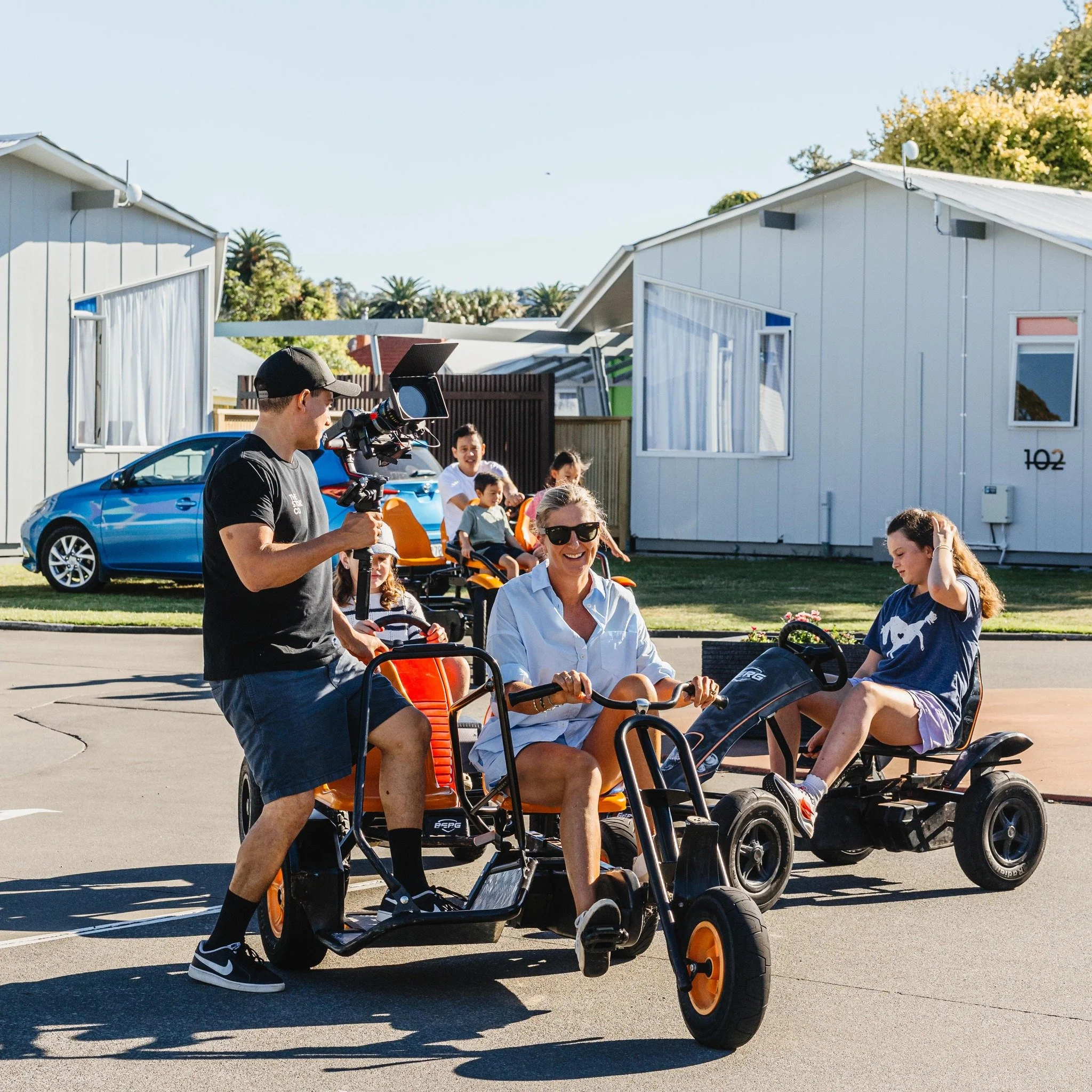 Putting it all on the line to get the shot!! 🎥

@kennedyparkresort @milnzino @belindajinnes @pepedehoyos