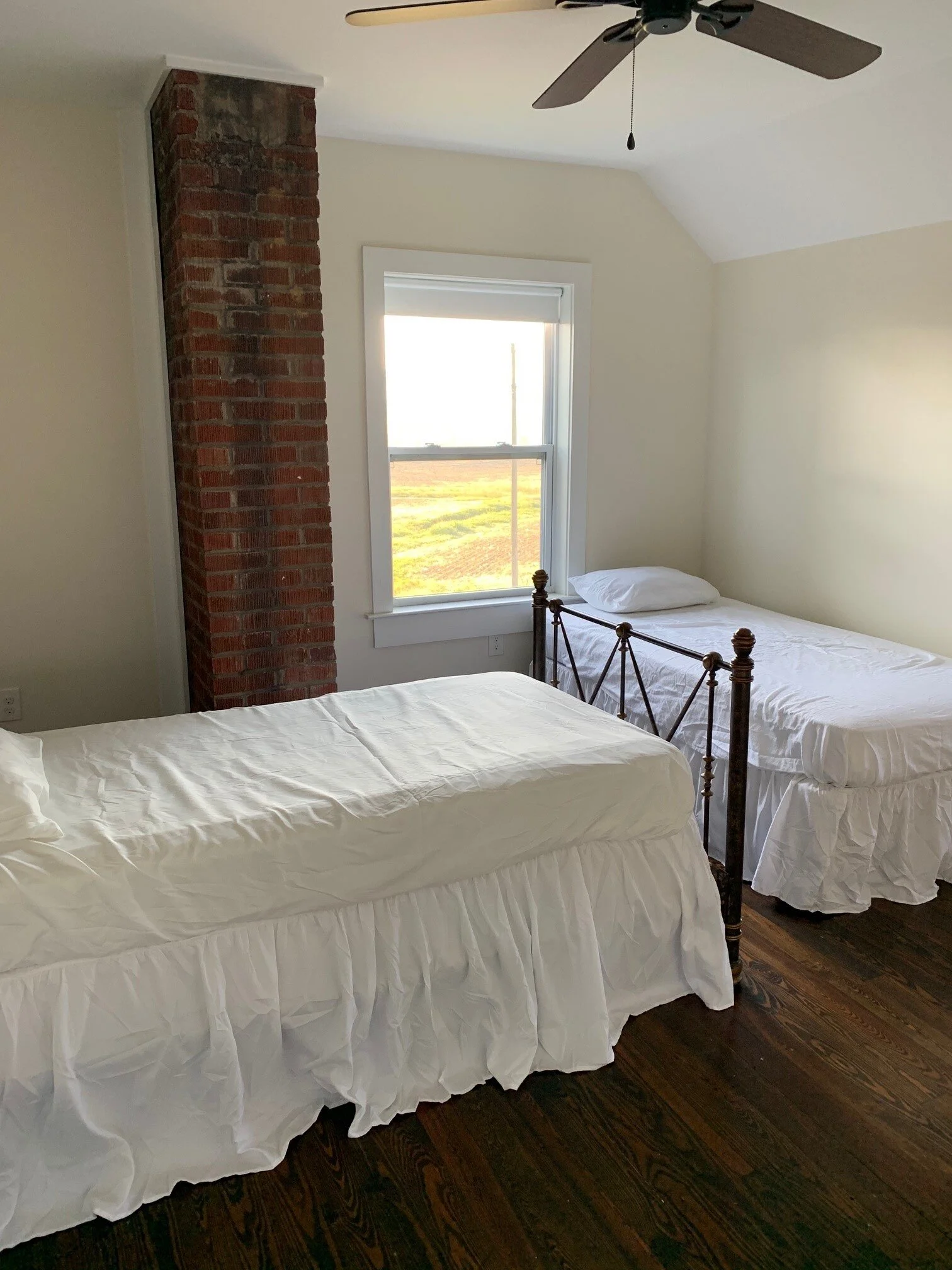 up east bed new.jpg