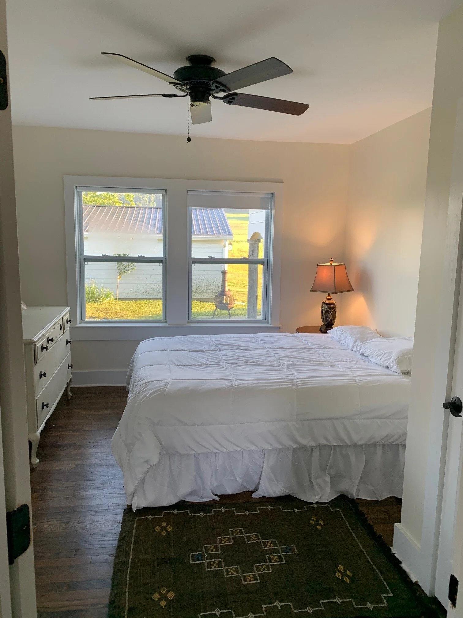 Bed 1 new.jpg
