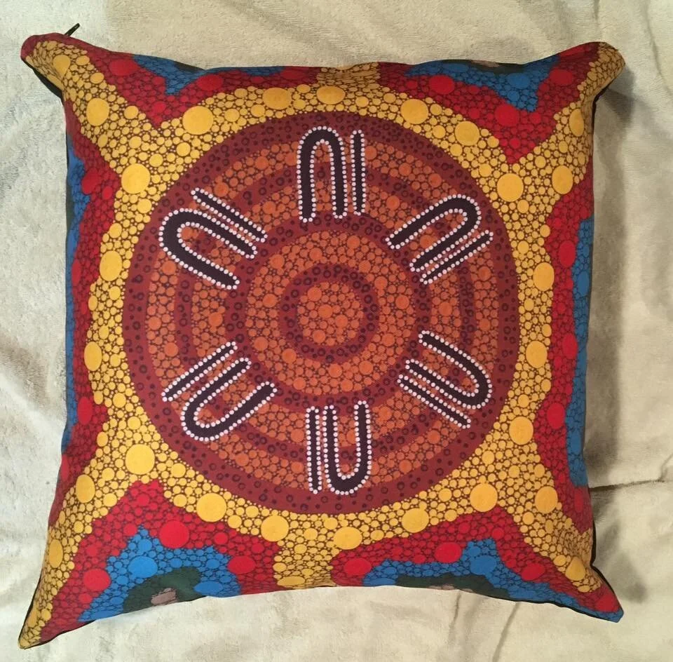 Cushion Cover - Meeting place