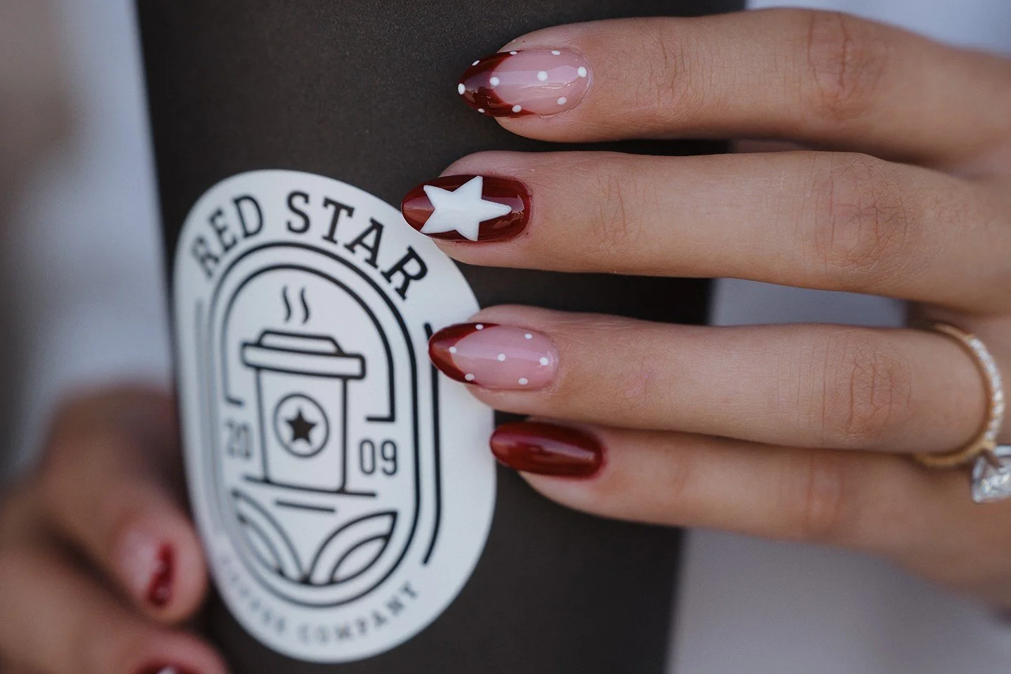Fresh nails. Favorite coffee. Valentine&rsquo;s Day plans = handled ❤️⁠
Don&rsquo;t forget, Red Star gift cards make the sweetest surprise ☕✨⁠