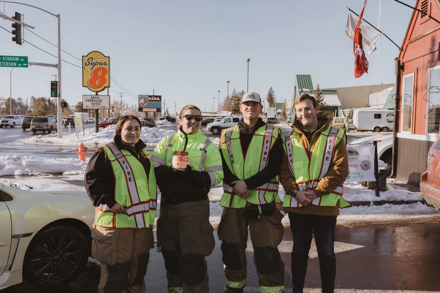Today from 10&ndash;4 PM we&rsquo;re partnering with the Moscow Volunteer Fire Department for a special fundraiser benefiting the Leukemia &amp; Lymphoma Society 🚒❤️⁠
A portion of proceeds at Red Star will go toward supporting their efforts and help