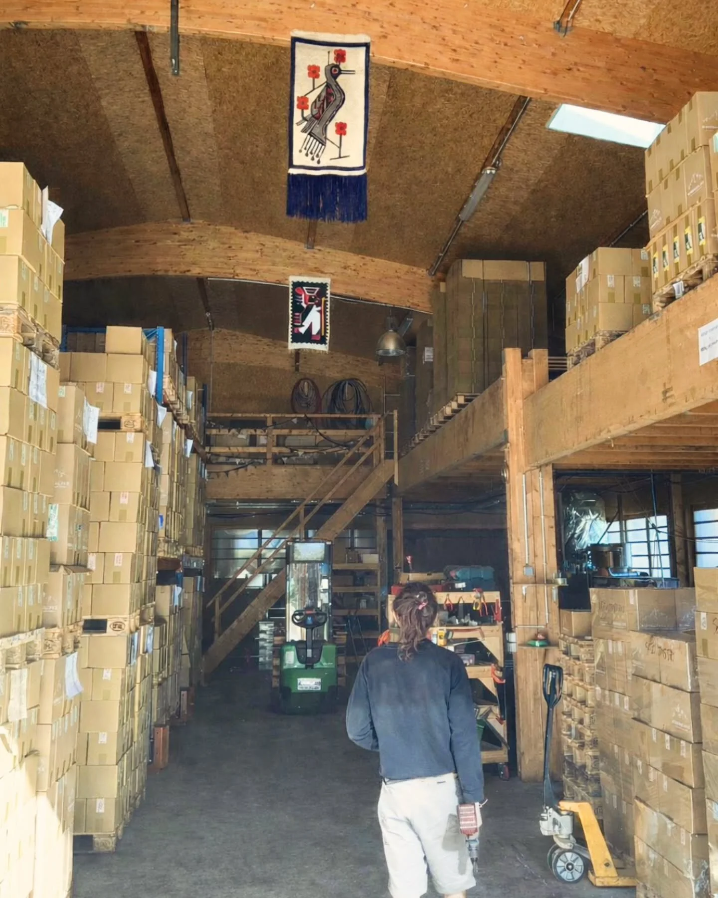 Connaissez-vous la th&eacute;orie du colibri ? 🐦

Elle consiste &agrave; affirmer que nous pouvons tous contribuer, &agrave; notre &eacute;chelle, &agrave; agir pour une cause telle que le changement climatique ou tout autre situation n&eacute;faste