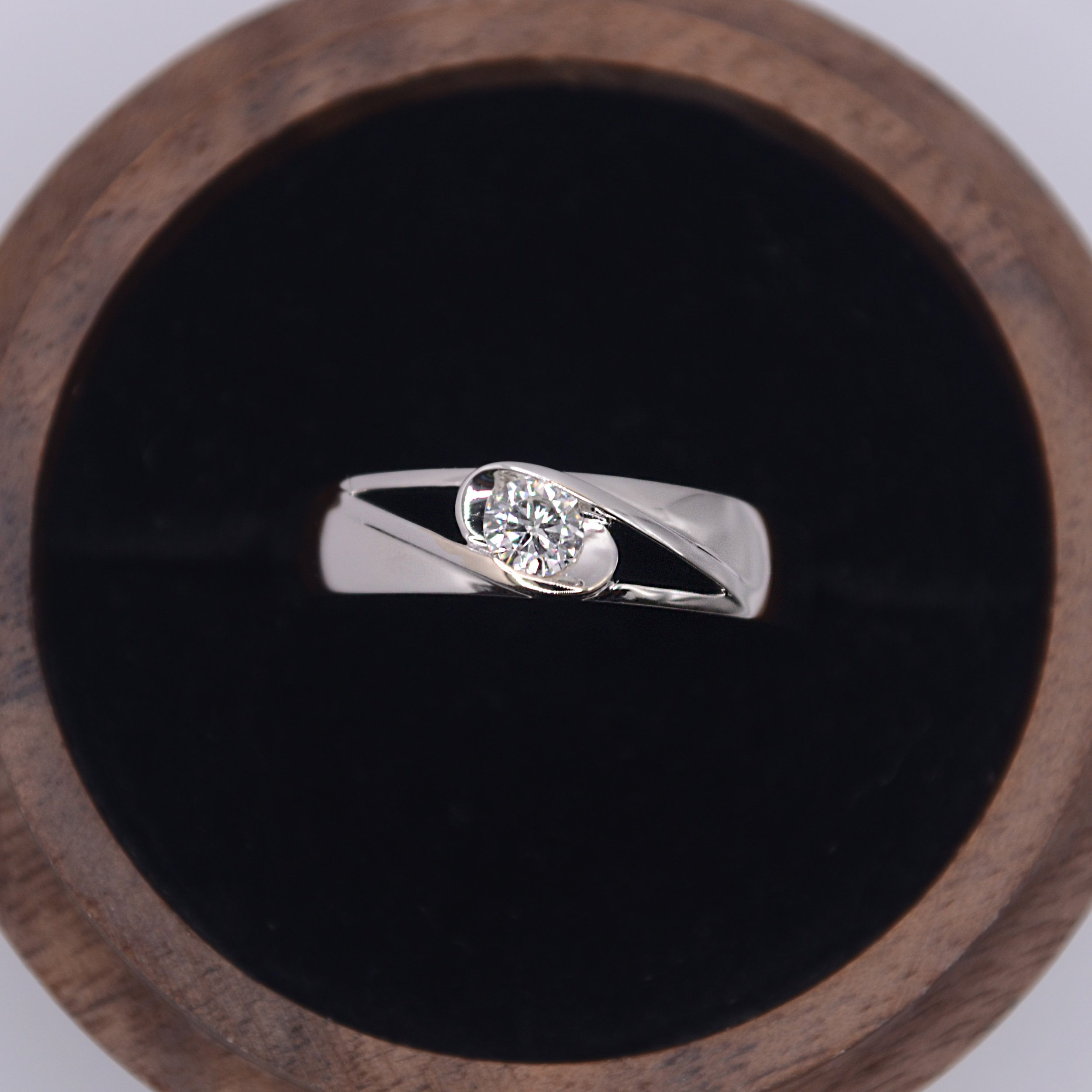 R1434.jpg