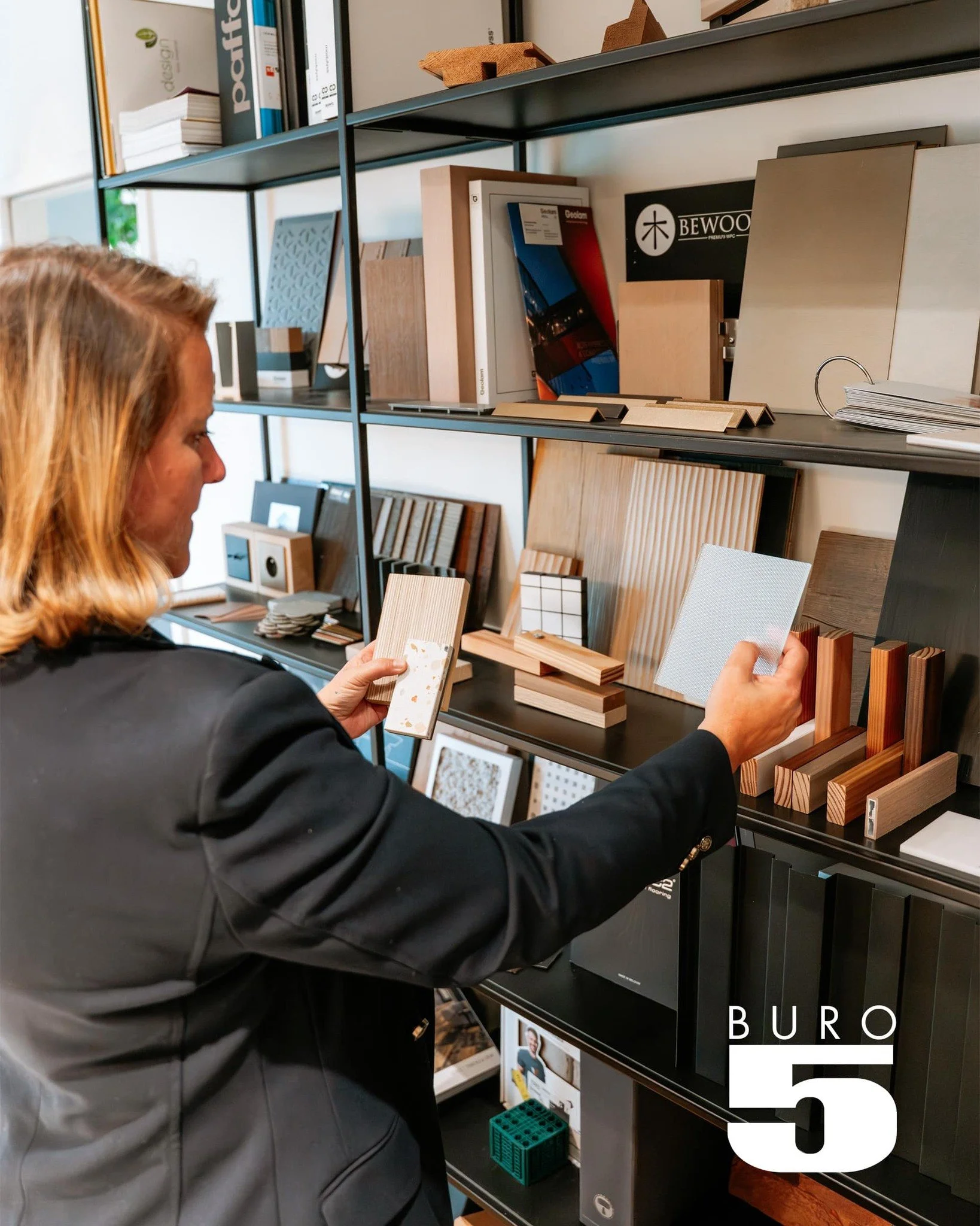 Chez Buro5, on aime explorer, tester, assembler.
Jouer avec les mati&egrave;res pour cr&eacute;er le bon &eacute;quilibre, celui qui vous ressemble.

Notre objectif ? Vous proposer des espaces &agrave; votre image, avec des rendus soign&eacute;s, uni