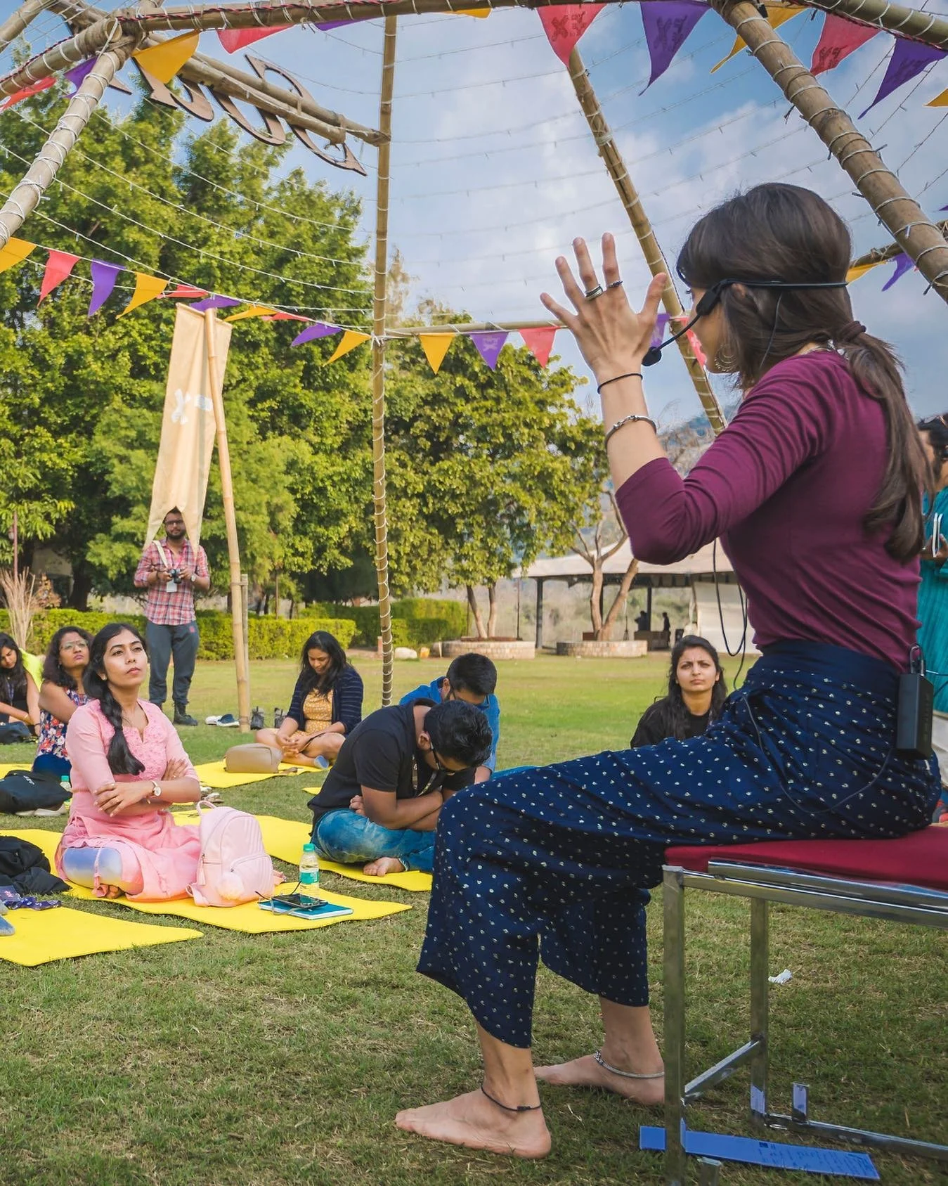 A breezy morning, a forest, creators you vibe with and a fantastic musician helping you slow down! While the world takes it times to open up, we hope you are taking moments to slow down and reflect. If not, this is a reminder.

✨ Breathe in, breathe 