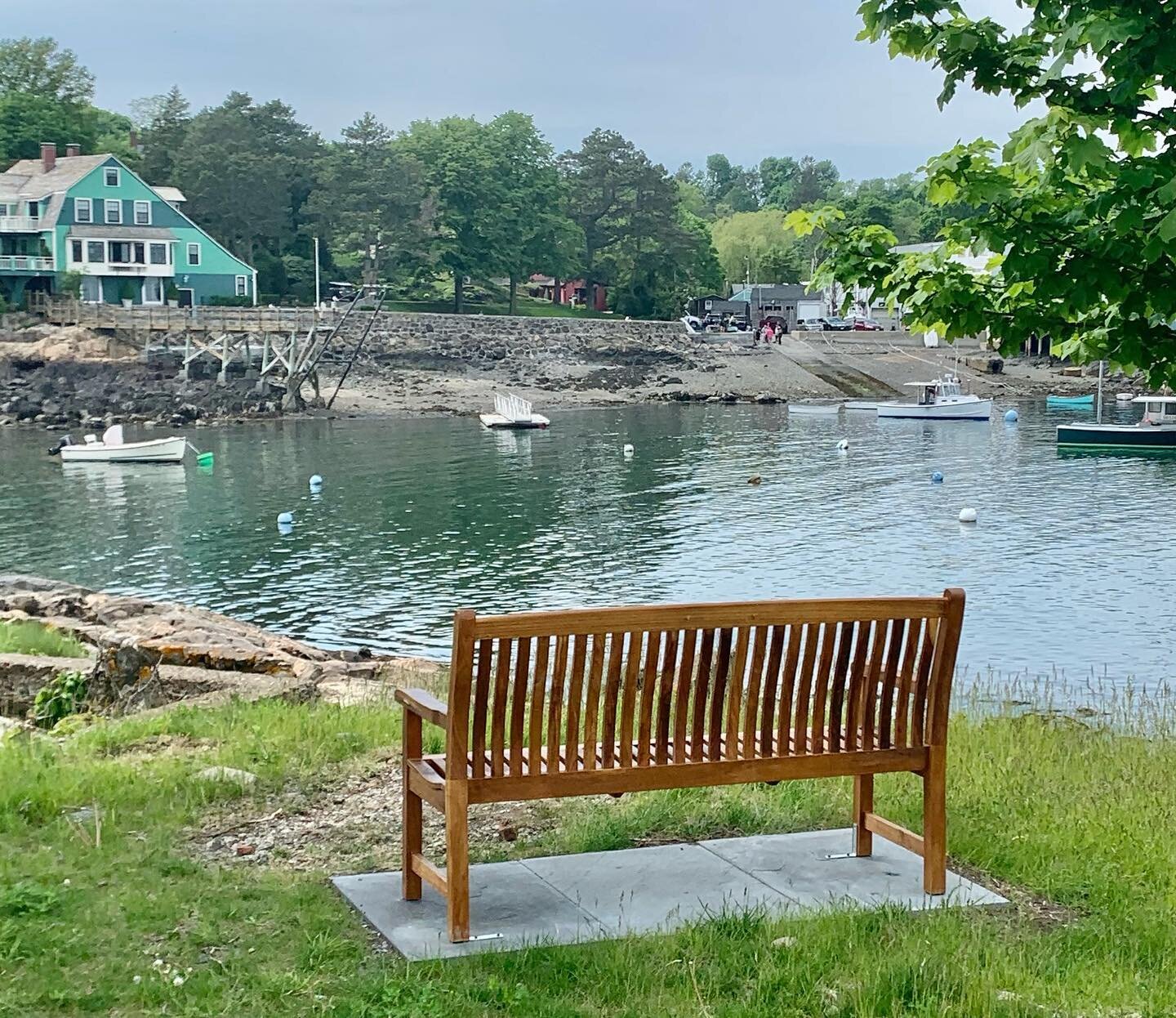 One of Marblehead&rsquo;s many magical locations! It was a beautiful weekend for beach weather. 🏄🏻&zwj;♂️☀️🏖