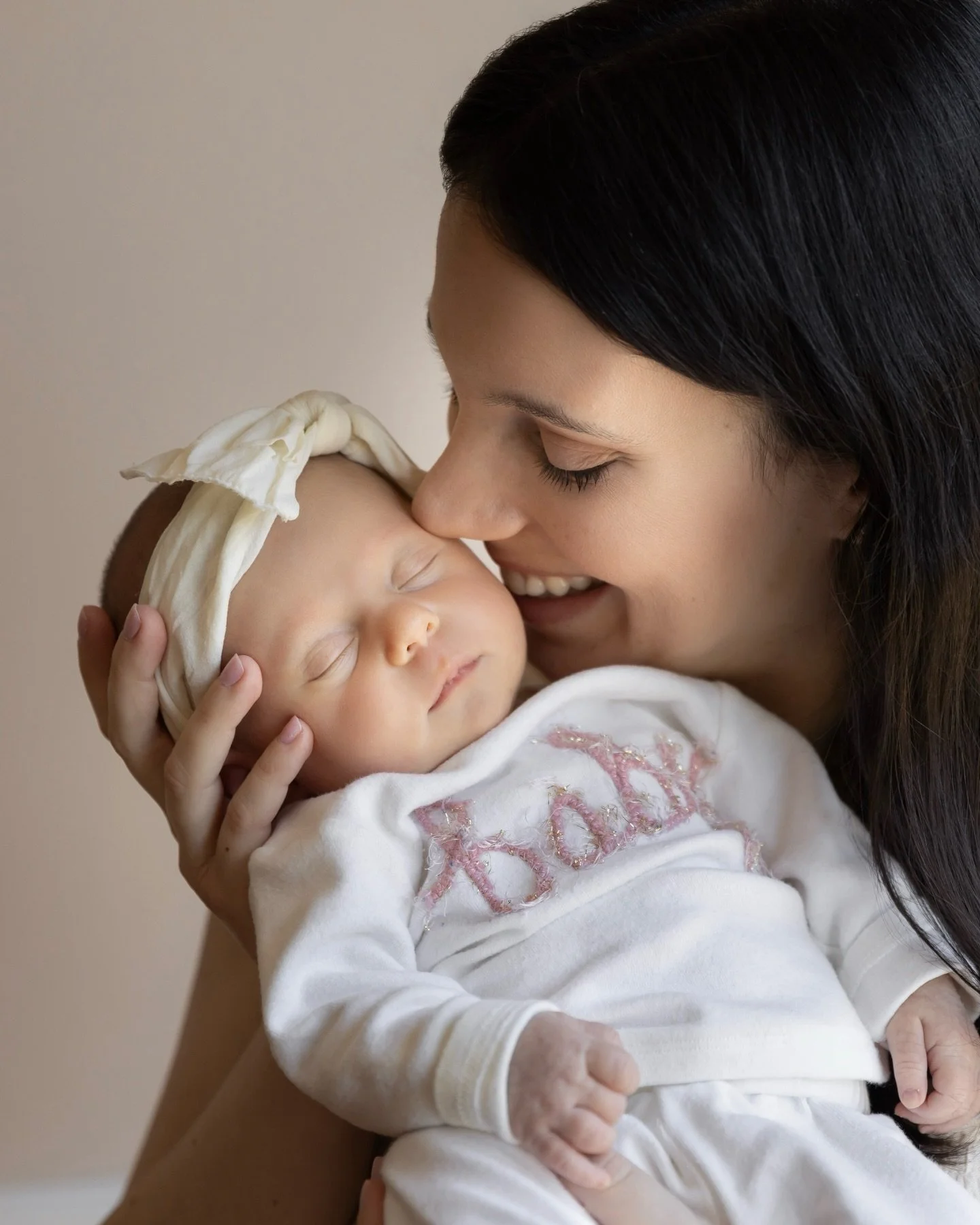 This stage? &hellip;.Gone before you can catch your breath. 

Your first born becomes an older sibling. 
They go from being your baby to big brother over night. 

Don&rsquo;t miss the opportunity to have this time thoughtfully documented&hellip;for T