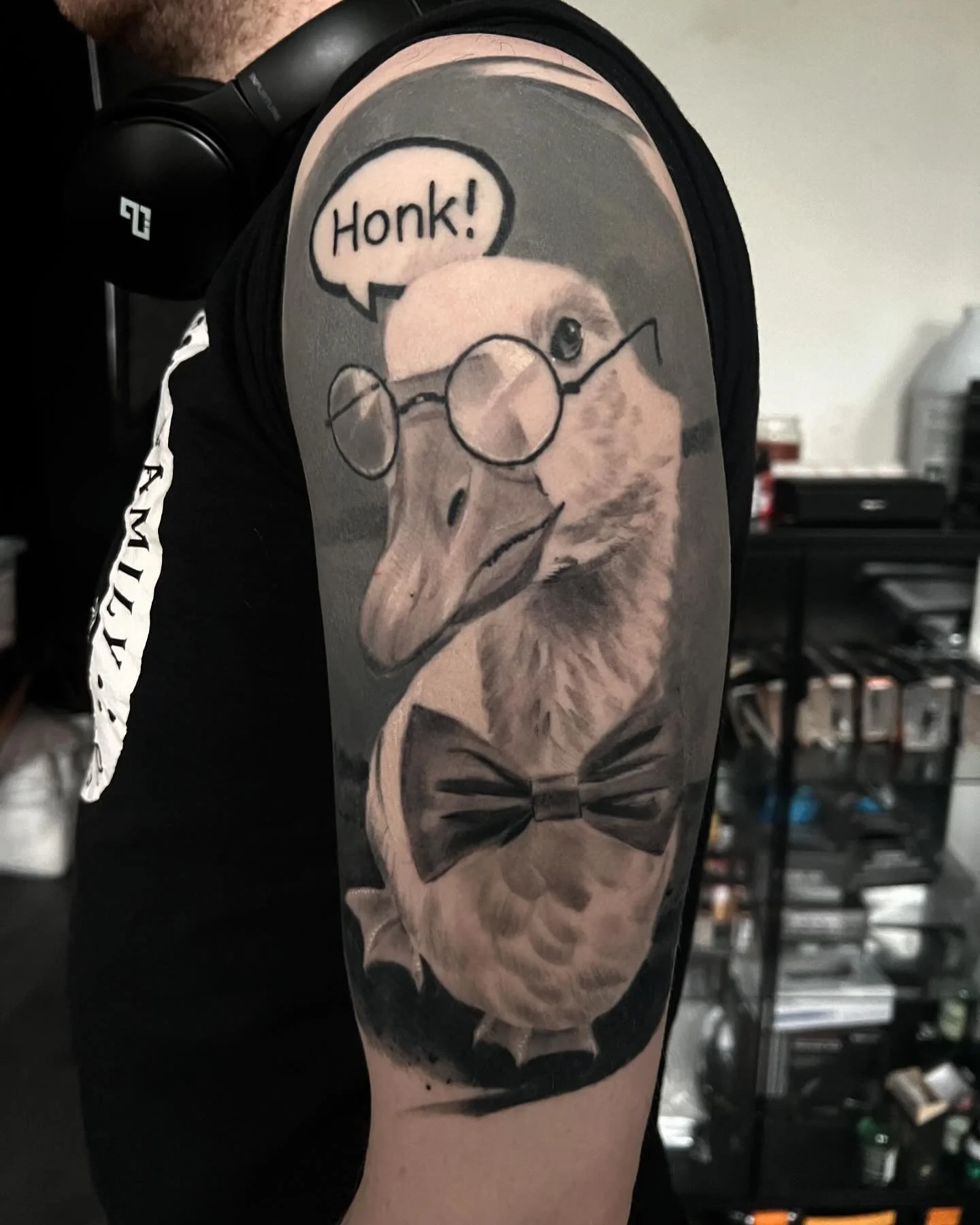 Goose for my man @teaforscott . Still bit shiny skin but i would say 95% healed.  @magnumtattoosupplies @rawtattoosupplies  @bvnkstreettattoo  #tattoo #healedtattoo #realism #dundeetattooartist #dundee #ink #bankstreettattoodundee