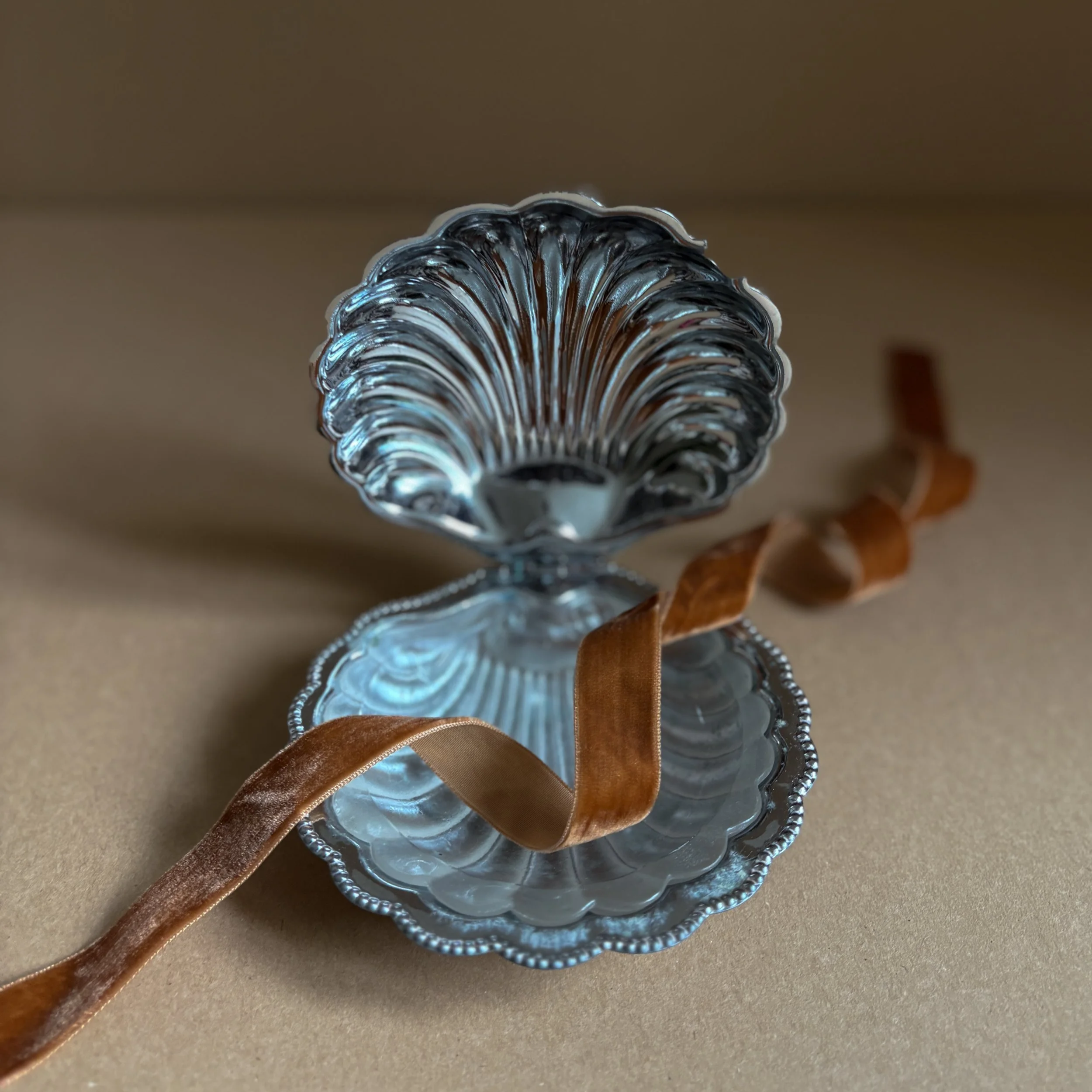 House of Kaarigari  |  SILVER CLAM SHELL DISH