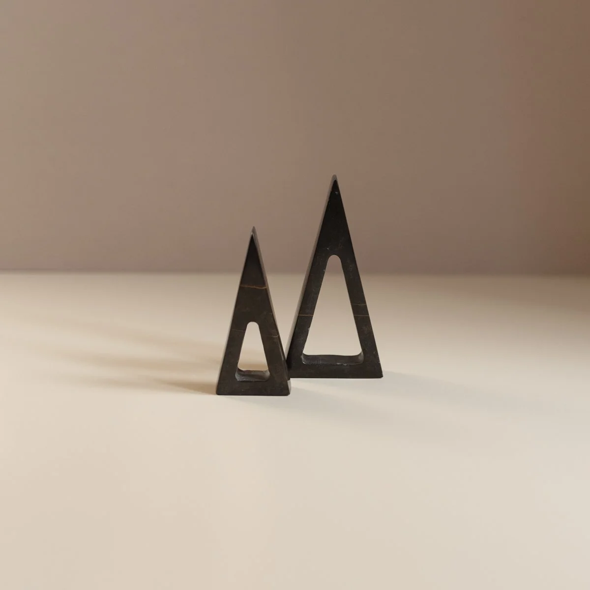 The Marble Tree Objects is a beautiful addition to holiday decor. | House of Kaarigari
