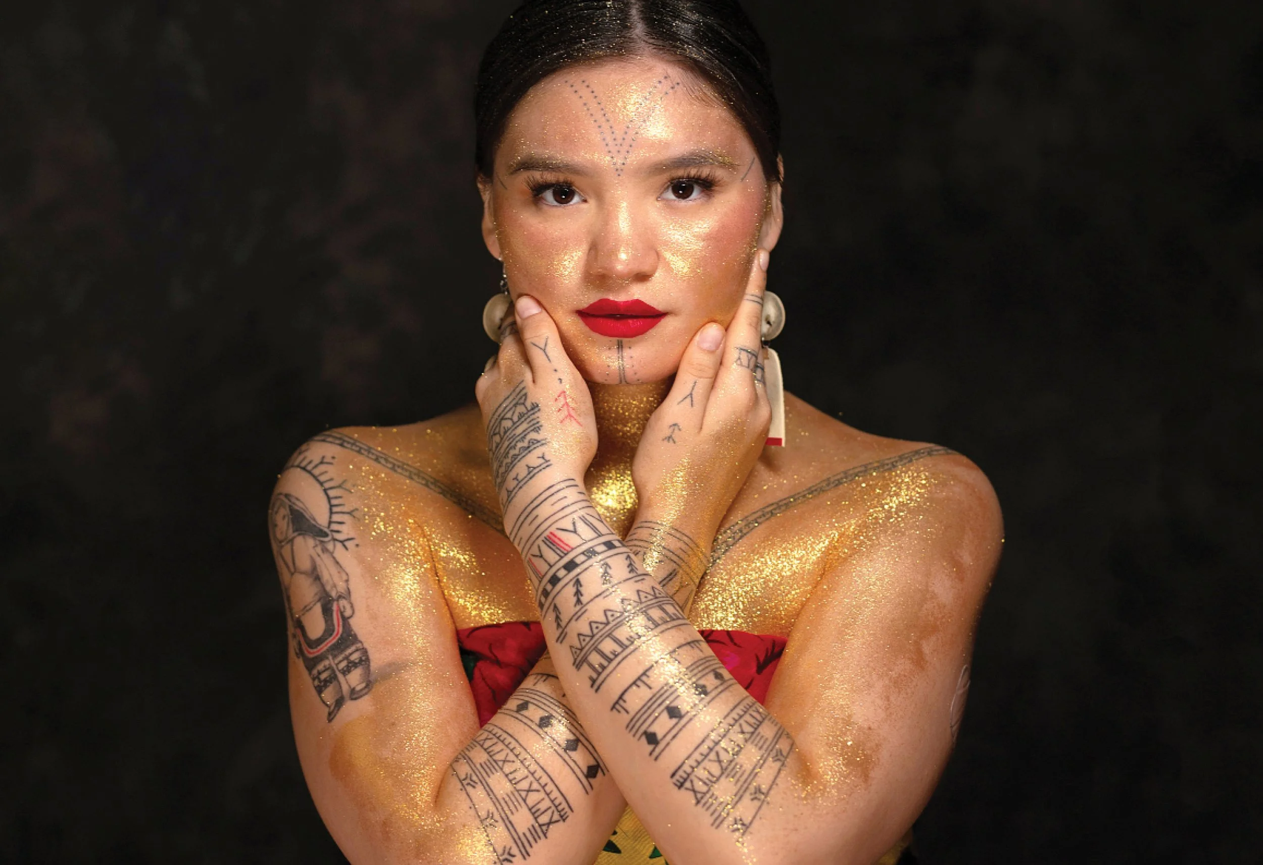 CHE11_WEB_LF_INUIT-TATTOOS_full-width_1.jpeg