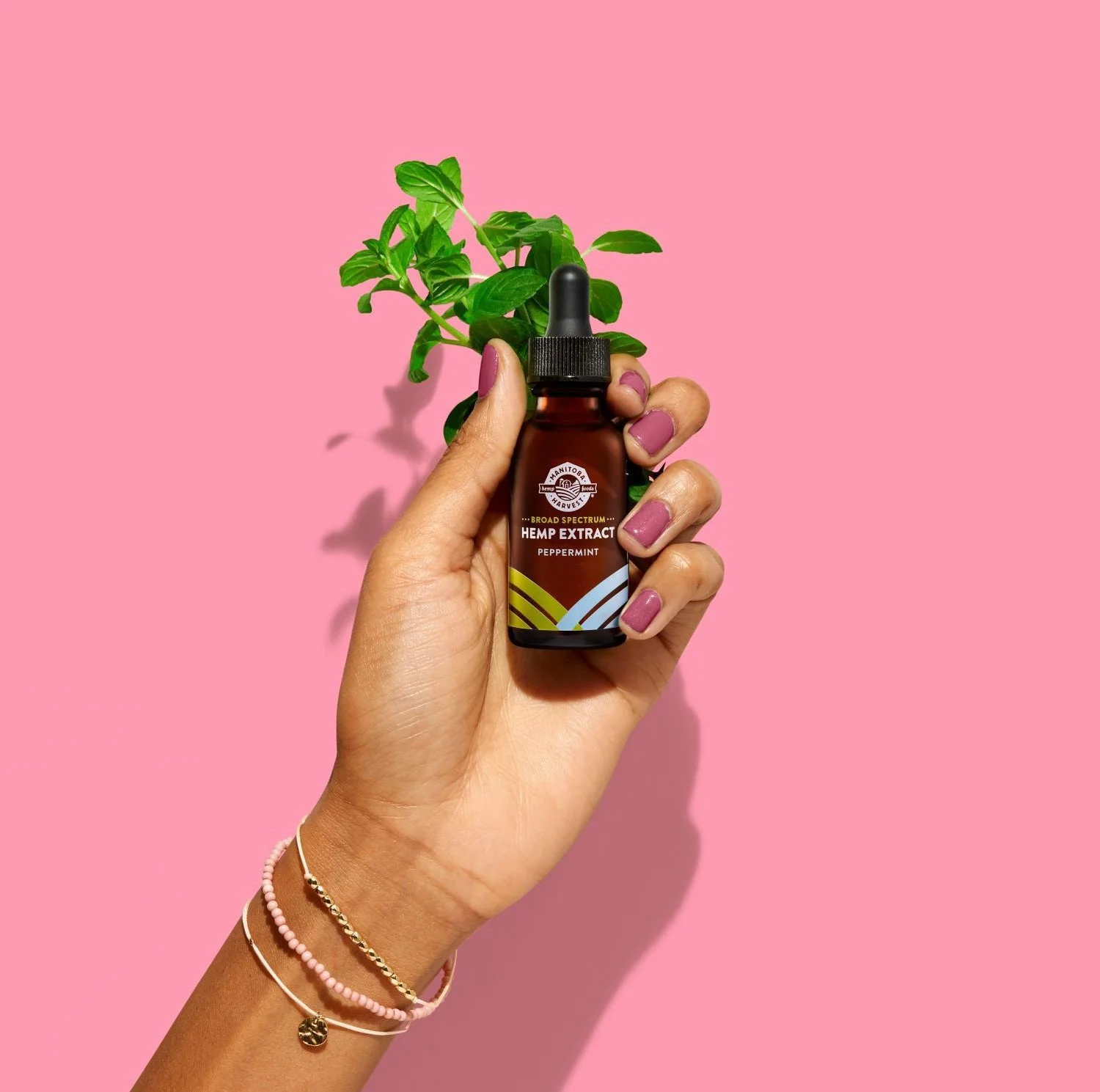 Manitoba_Harvest_Shot_16_Pink-4_1500x_EDIT.jpg