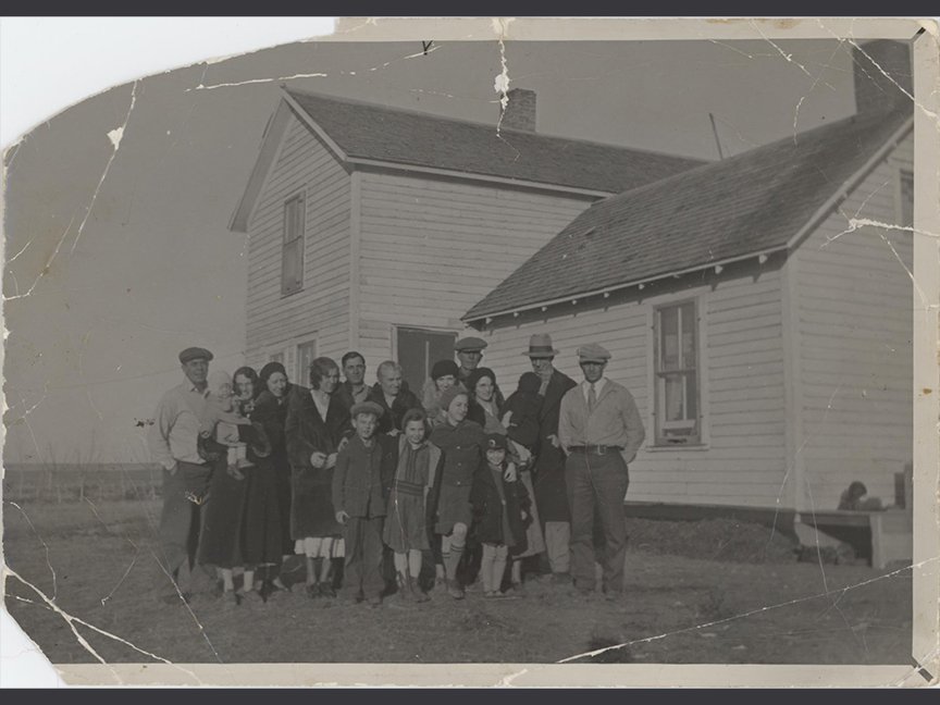 4044042_Sample 3_Group,House_Web Before.jpg
