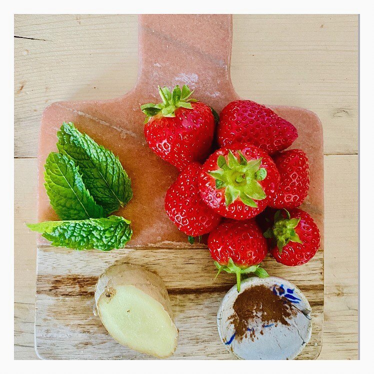 ~NOURISHMENT~ some beautiful strawberries are around and smoothie season is in full flow&hellip; we are adding recipes monthly for our members and are creating some more of our absolute favourite smoothie recipes. 

We put this Strawberry, Mint &amp;