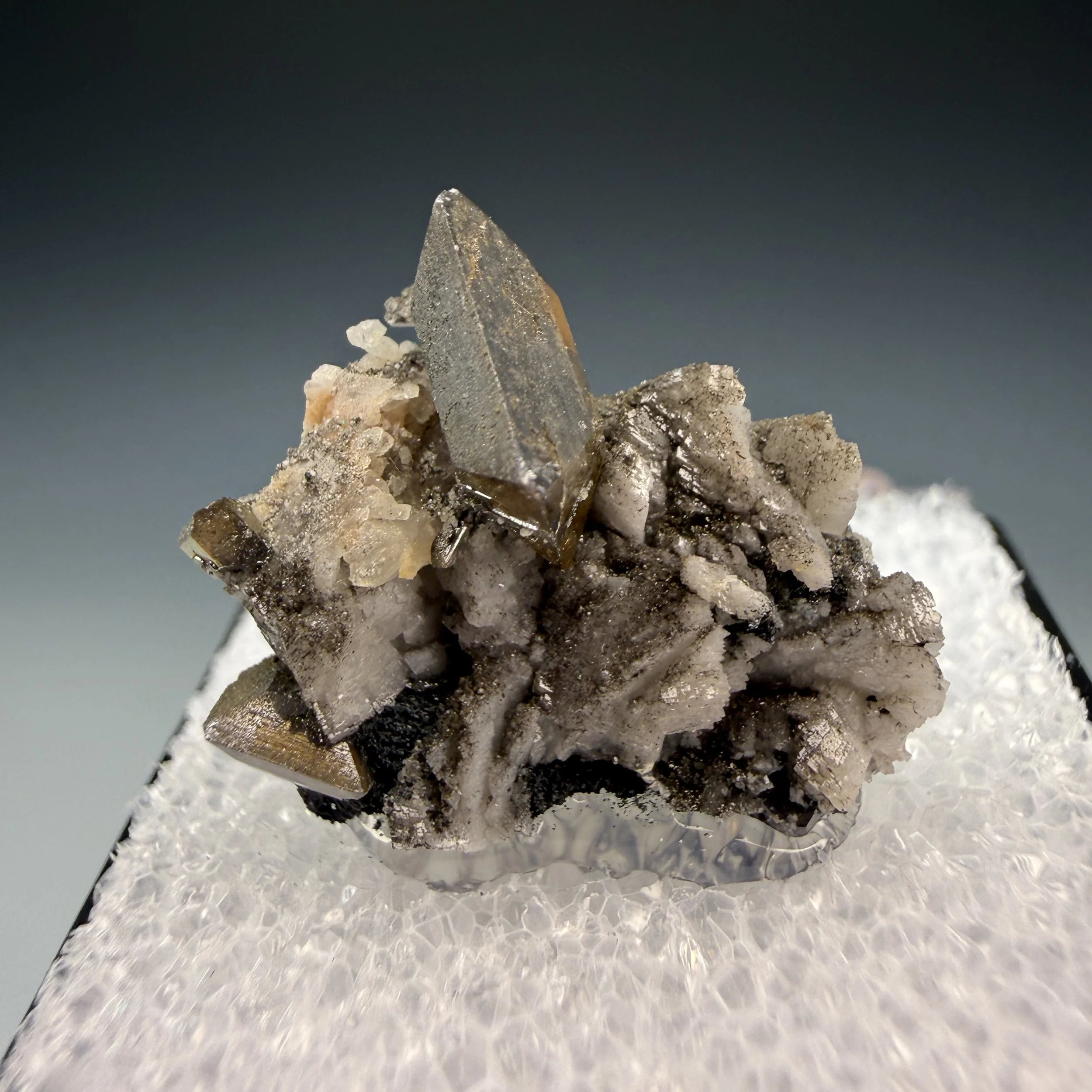 Wulfenite, Tsumeb Mine, Oshikoto Region, Namibia