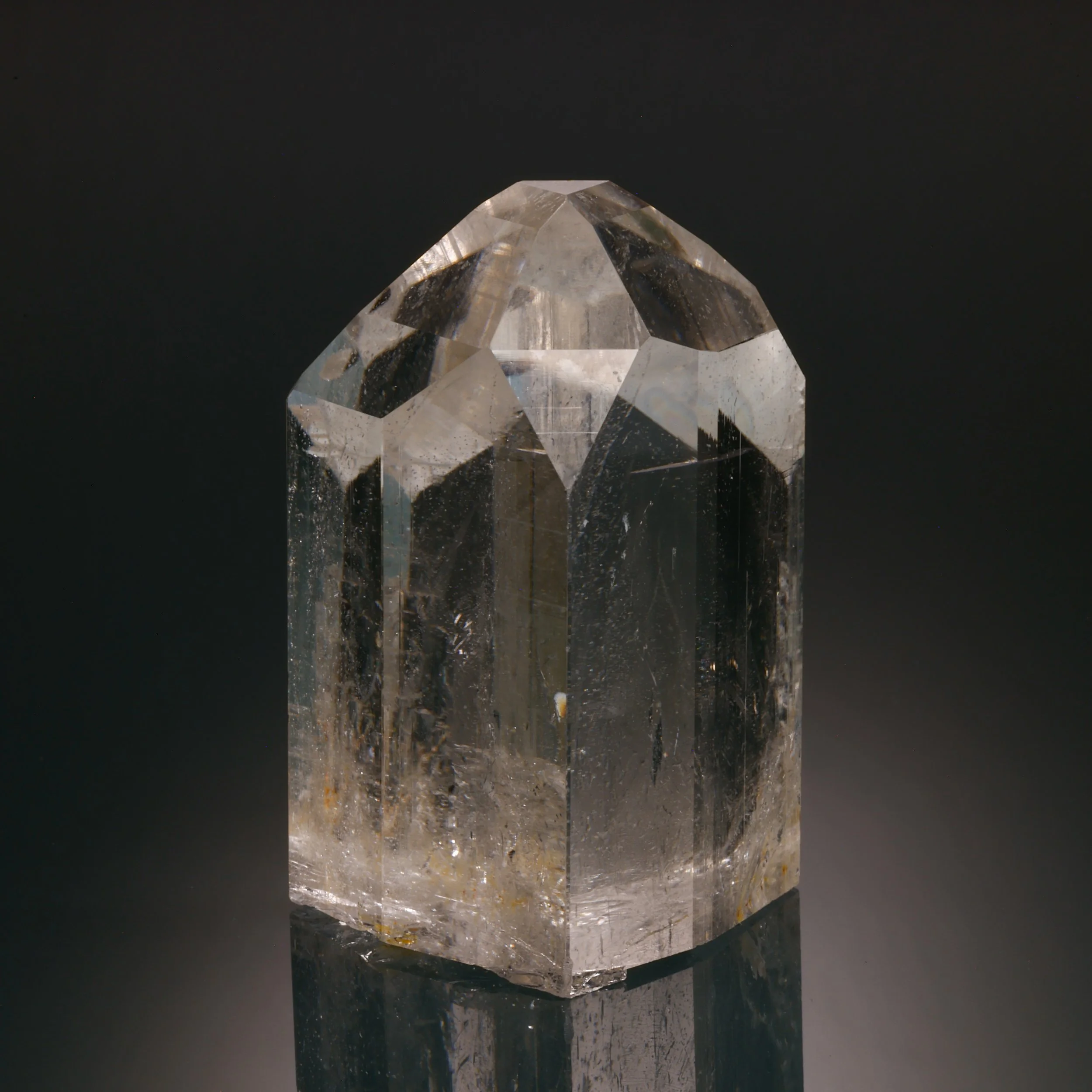 Topaz, Pan-Taw, Kyatpyin North, Mogok Twp., Mandalay, Myanmar