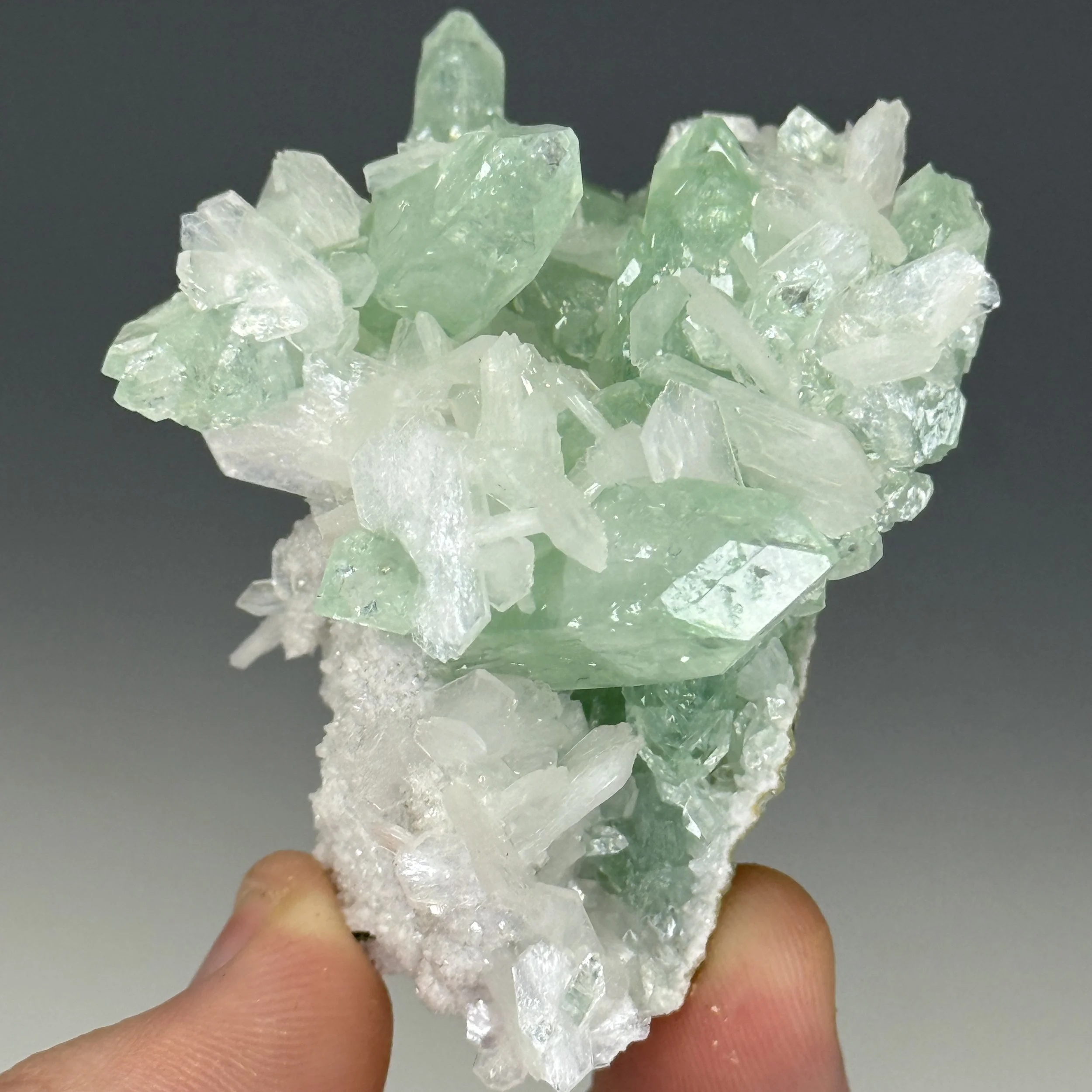 Apophyllite, Stilbite, Poona Quarry, Poona, Maharashtra State, India