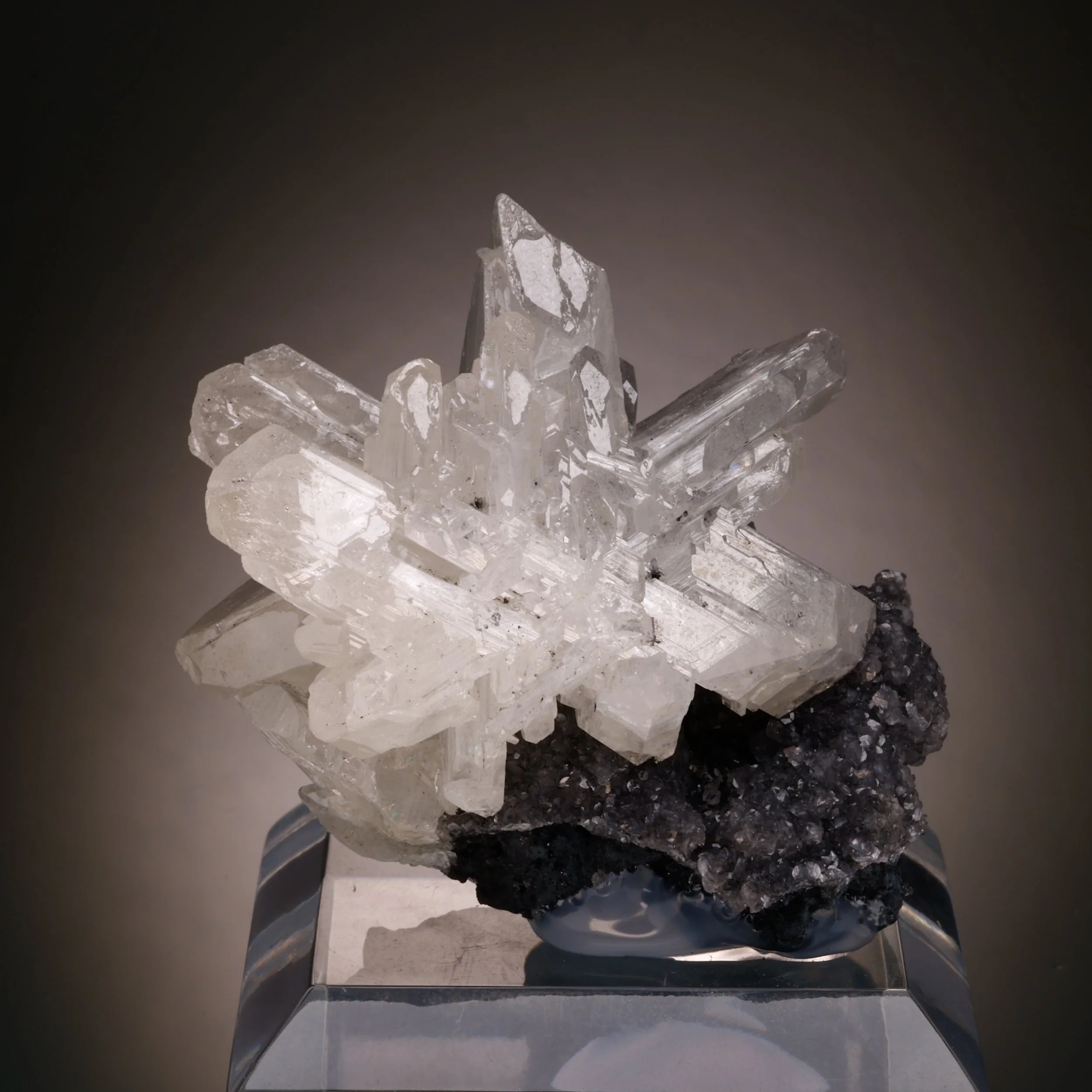 Cerussite, Smithsonite, Tsumeb Mine, Oshikoto Region, Namibia