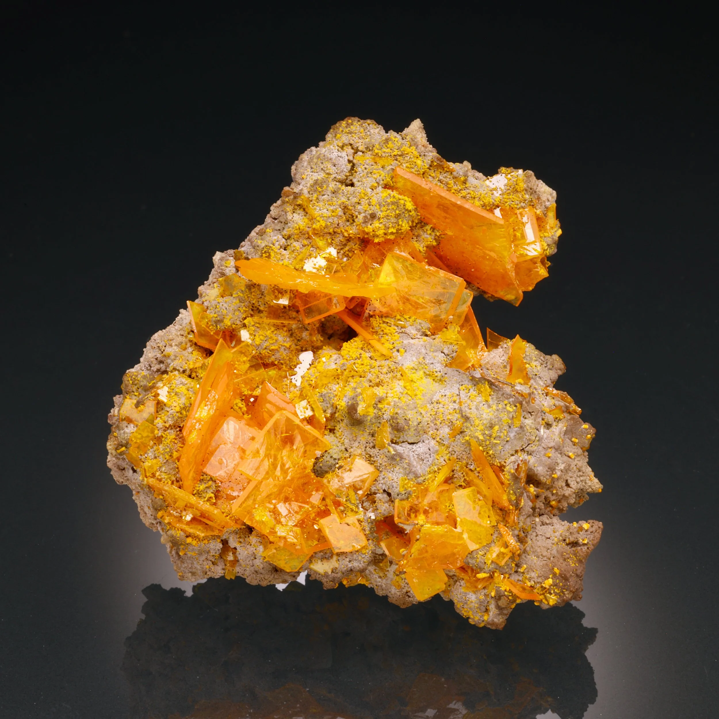 DanZellnerMineralPhotos5.19-3972.jpg
