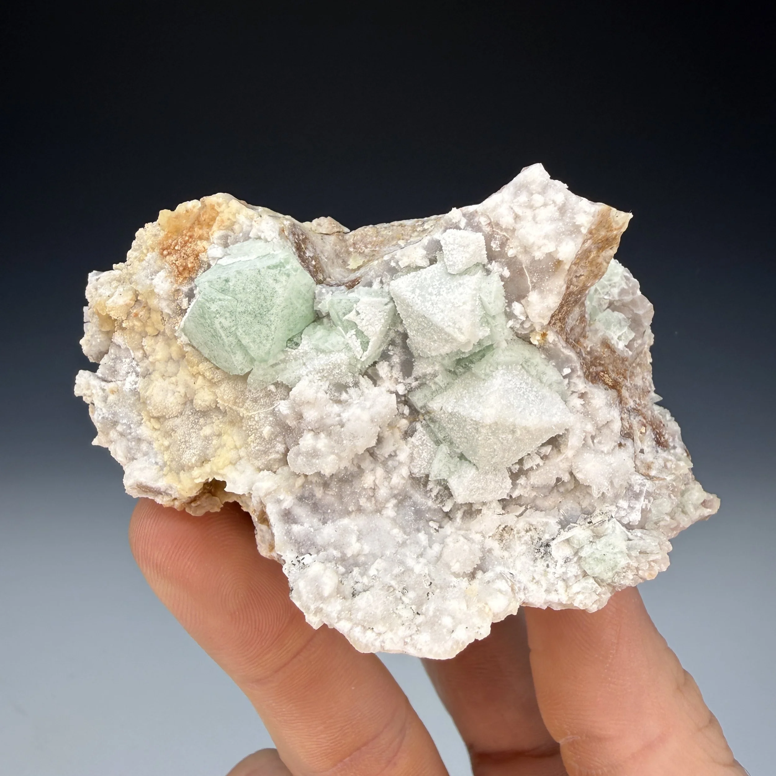 Fluorite, Quartz, Vindicator Mine, Sierra Co., New Mexico, USA