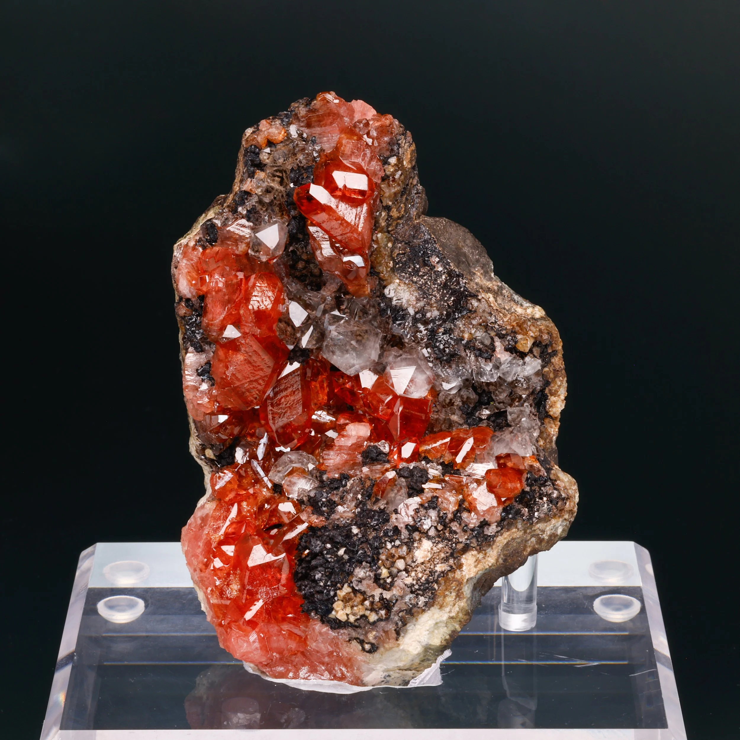 Rhodochrosite, Quartz, Uchucchacua Mine, Oyon District, Oyon Province, Lima, Peru