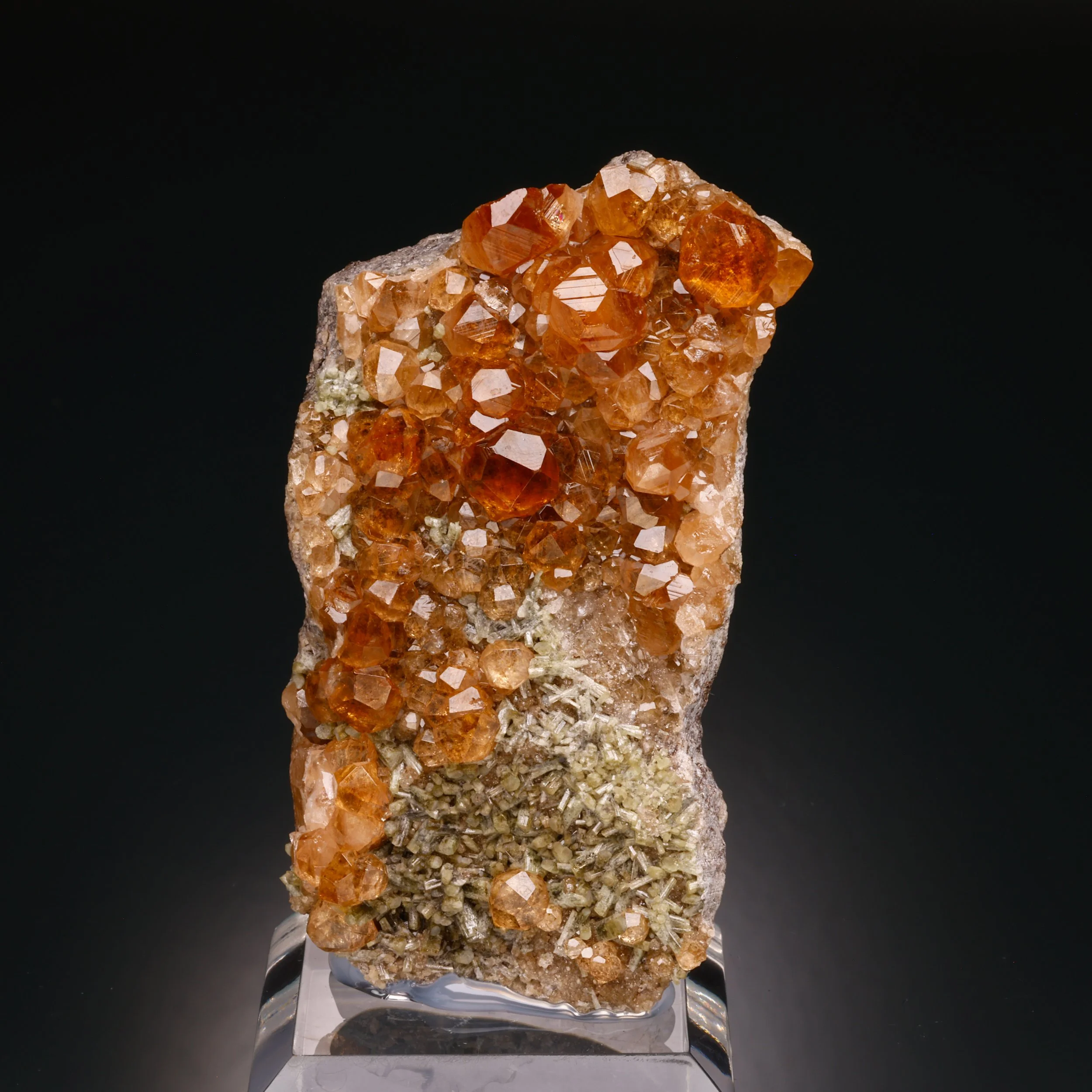 Grossular, Diopside, Jeffrey Mine, Estrie, Quebec, Canada