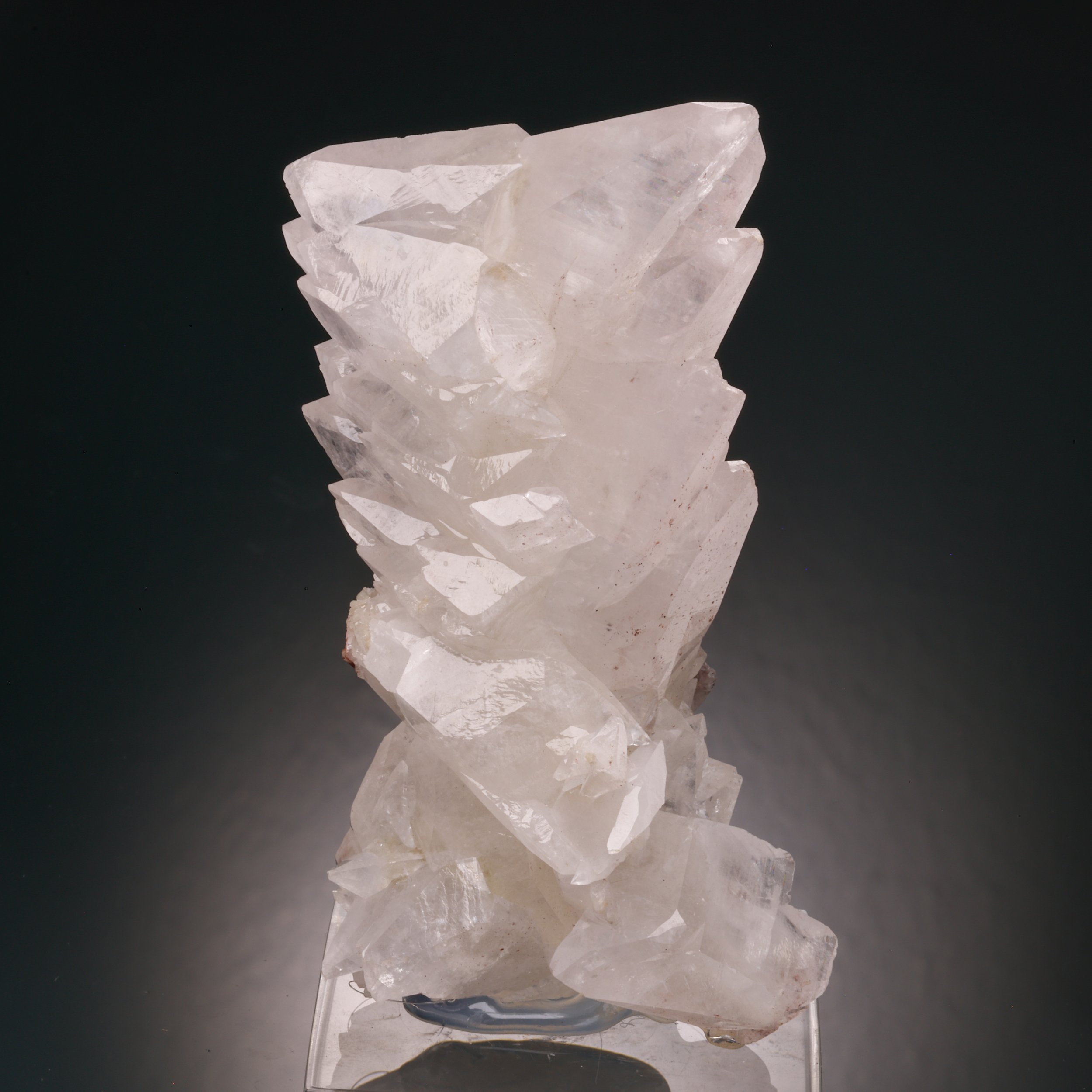 Calcite, Twins, N'Chwaning II Mine, Kuruman, Kalahari Mn Fields, Northern Cape, South Africa