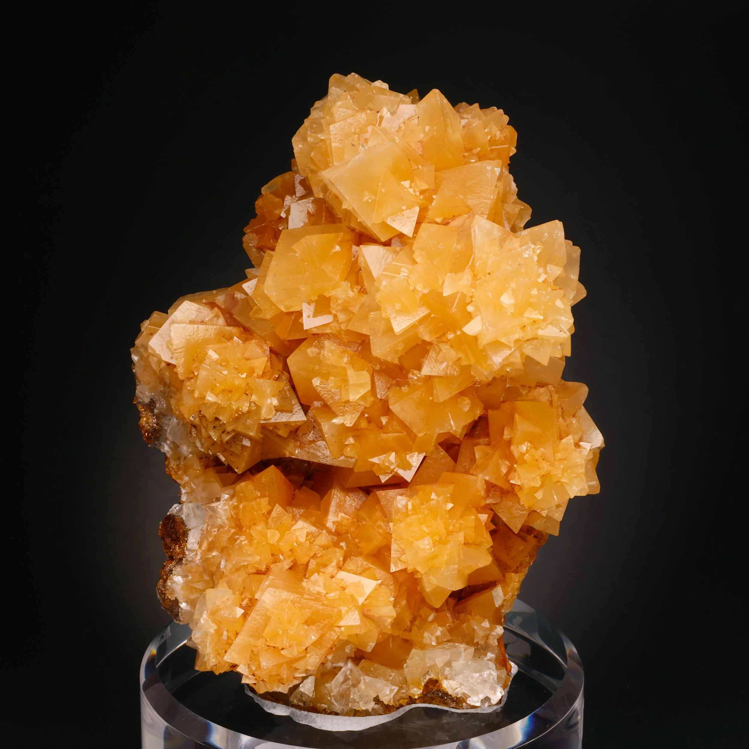 Calcite, Twins, Southwest Mine, Hendricks Gulch, Bisbee, Cochise County, Arizona, USA