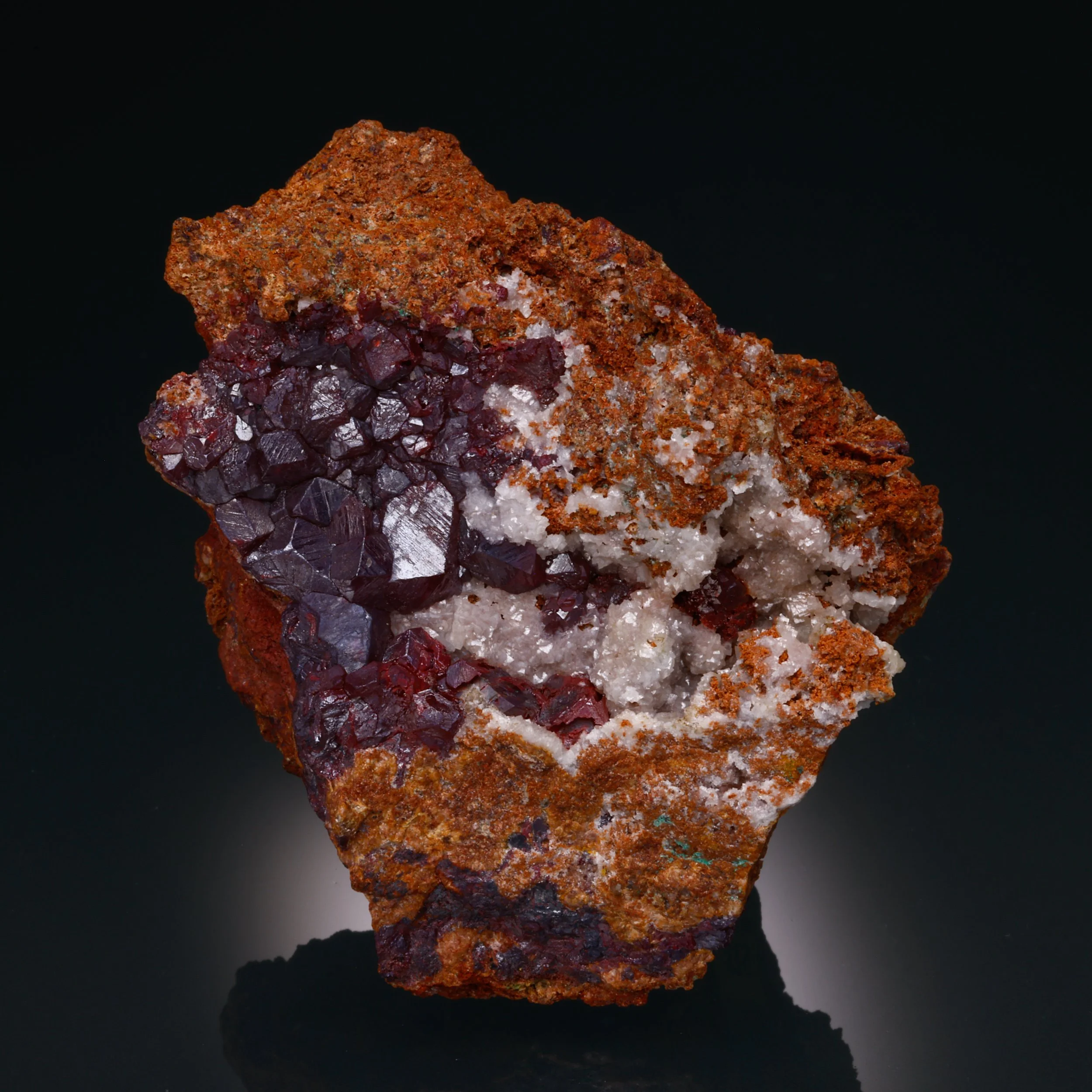 Cuprite, Smithsonite, Tsumeb Mine, Oshikoto Region, Namibia