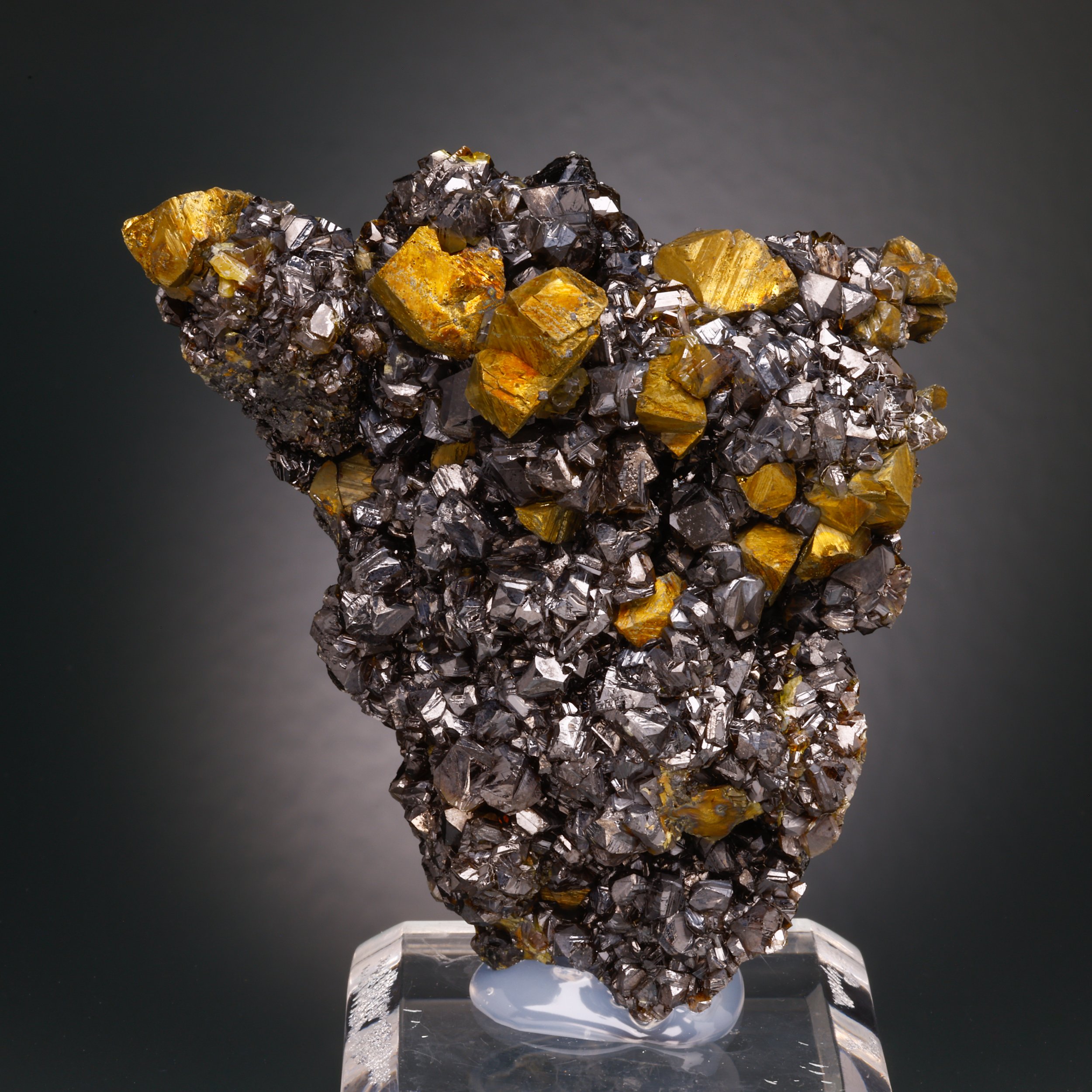 DanZellnerMineralPhotos5.19-3991.jpg