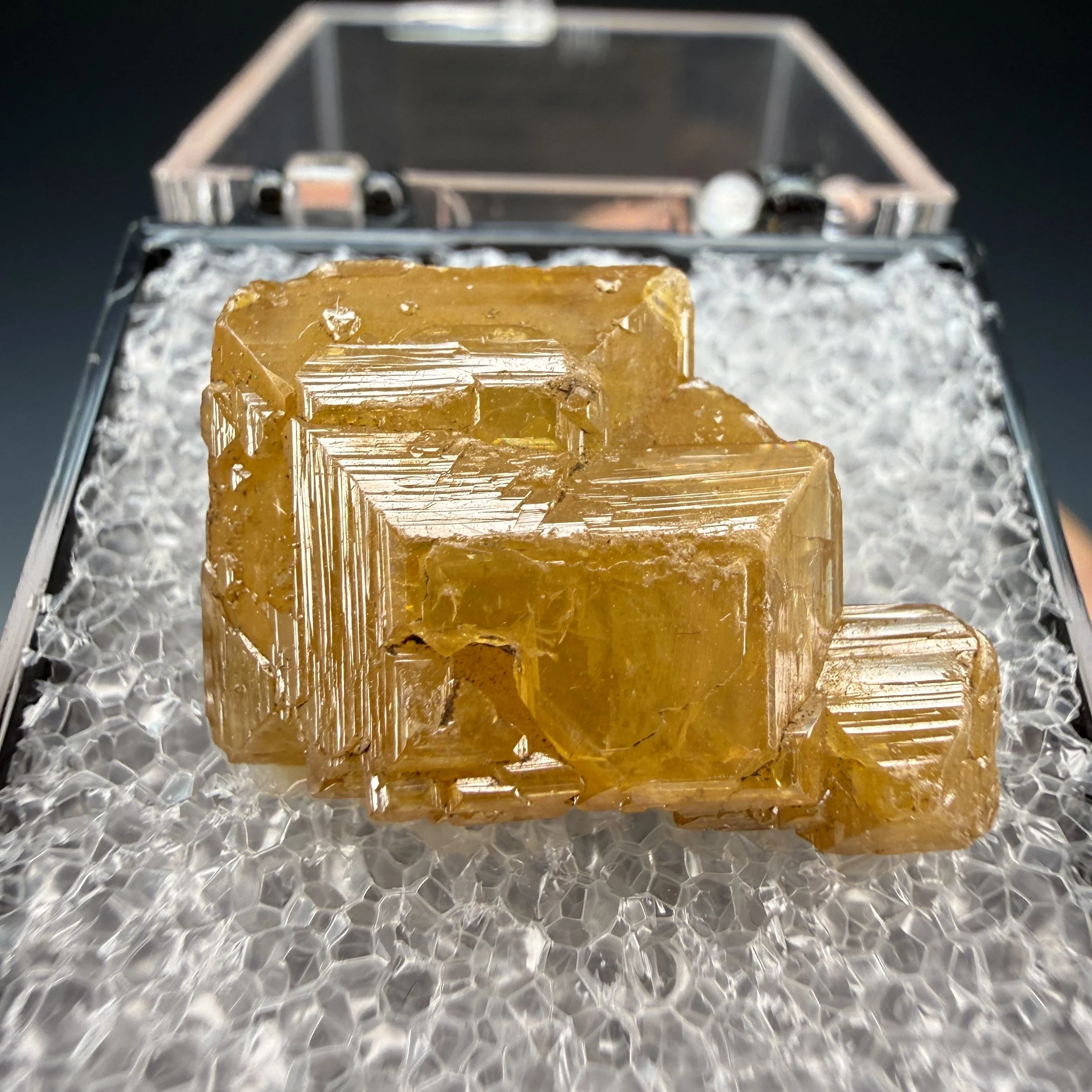 Wulfenite, Tsumeb Mine, Oshikoto Region, Namibia