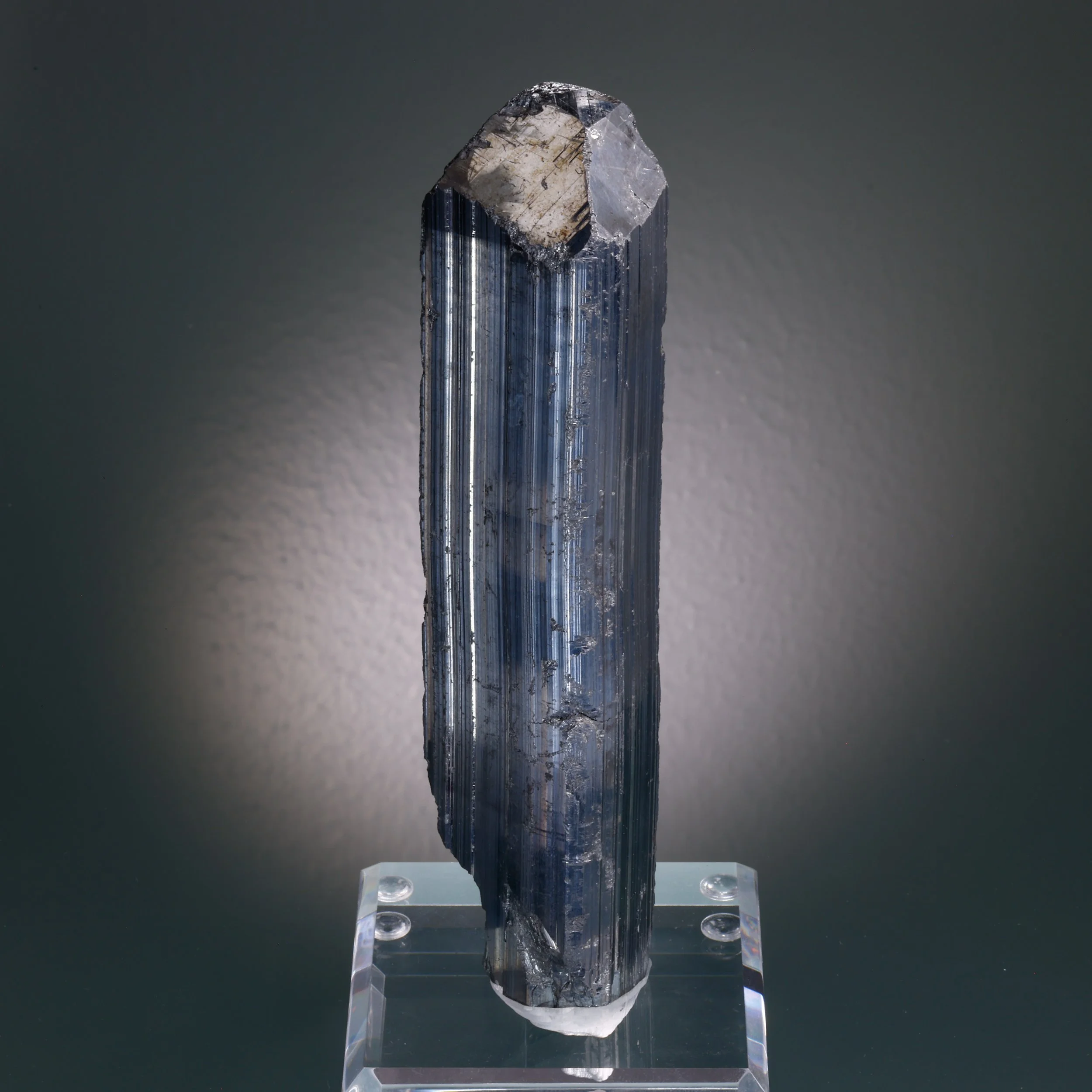 DanZellnerMineralPhotos6.18-4173.jpg