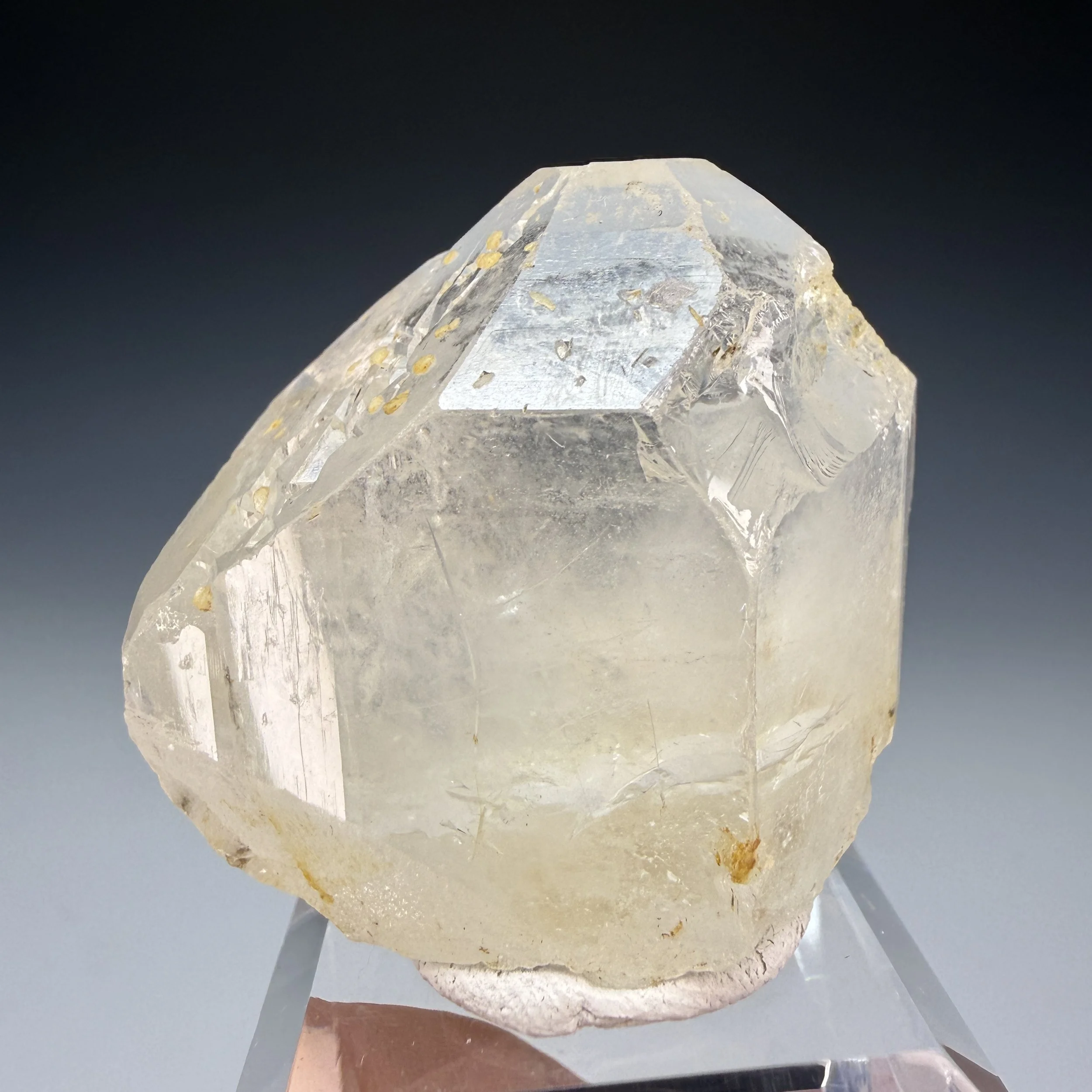 Topaz, Pan-Taw, Kyatpyin North, Mogok Twp., Mandalay, Myanmar