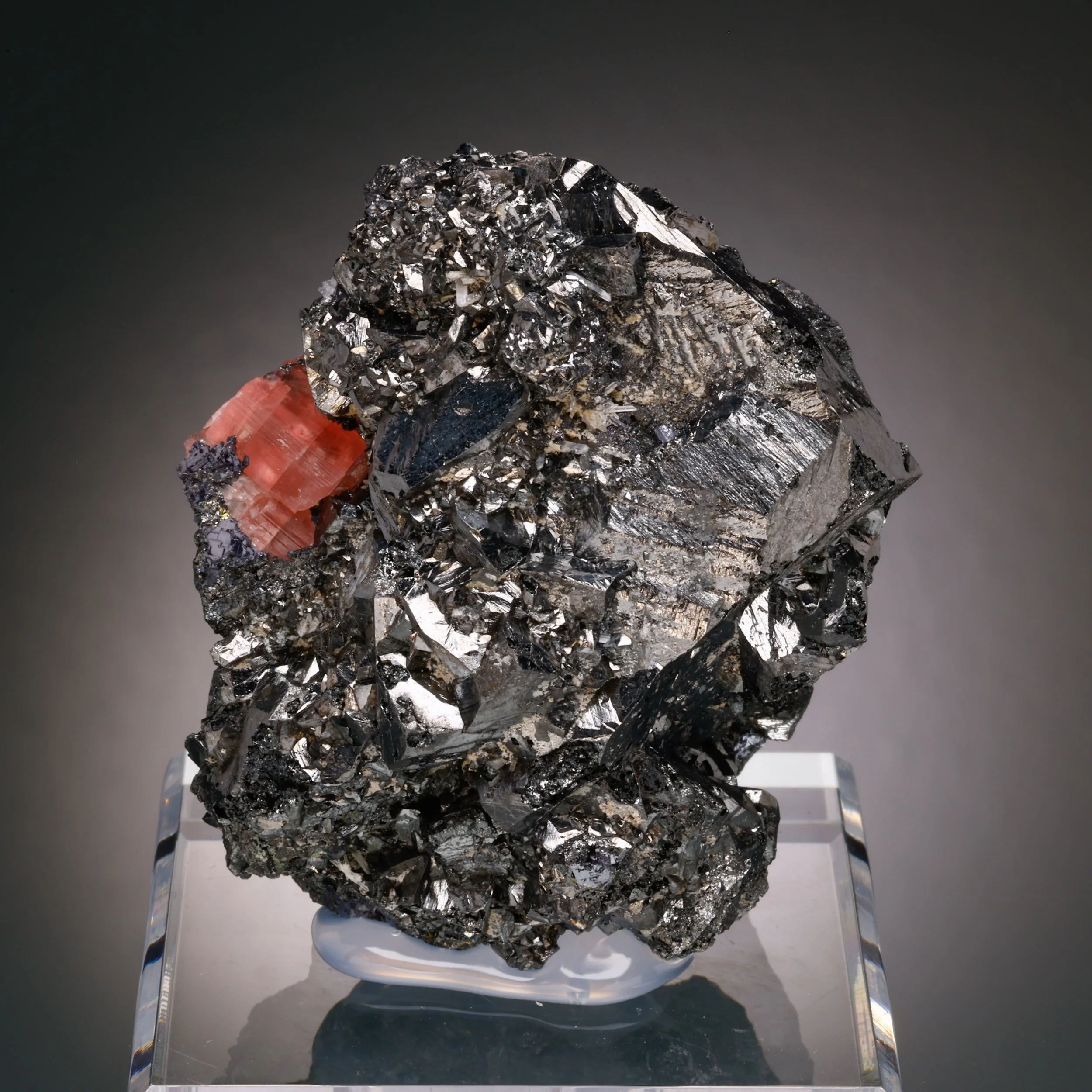 Rhodochrosite, Tetrahedrite, Quartz, Sweet Home Mine, Alma Mining Dist., Park Co., Colorado, USA