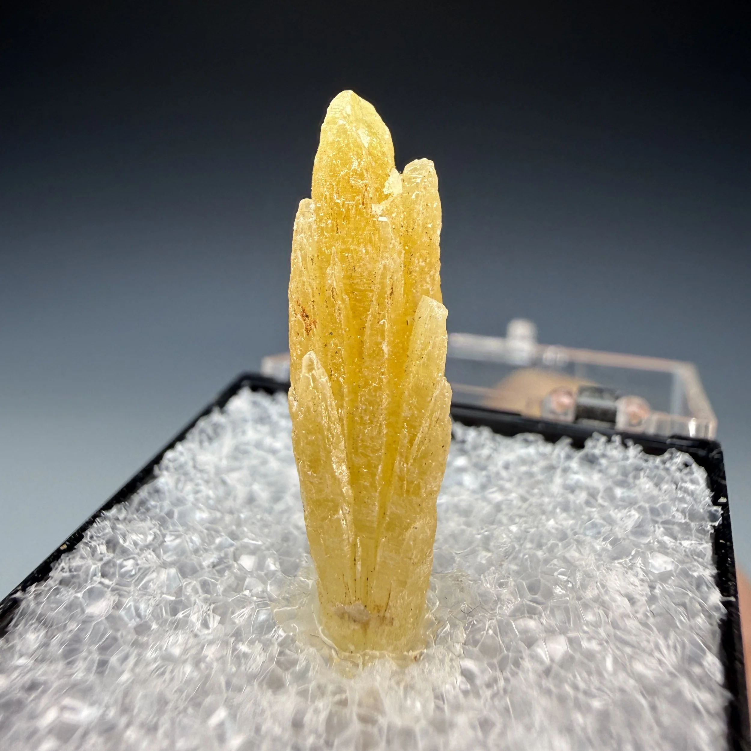Mimetite, Tsumeb Mine, Oshikoto Region, Namibia